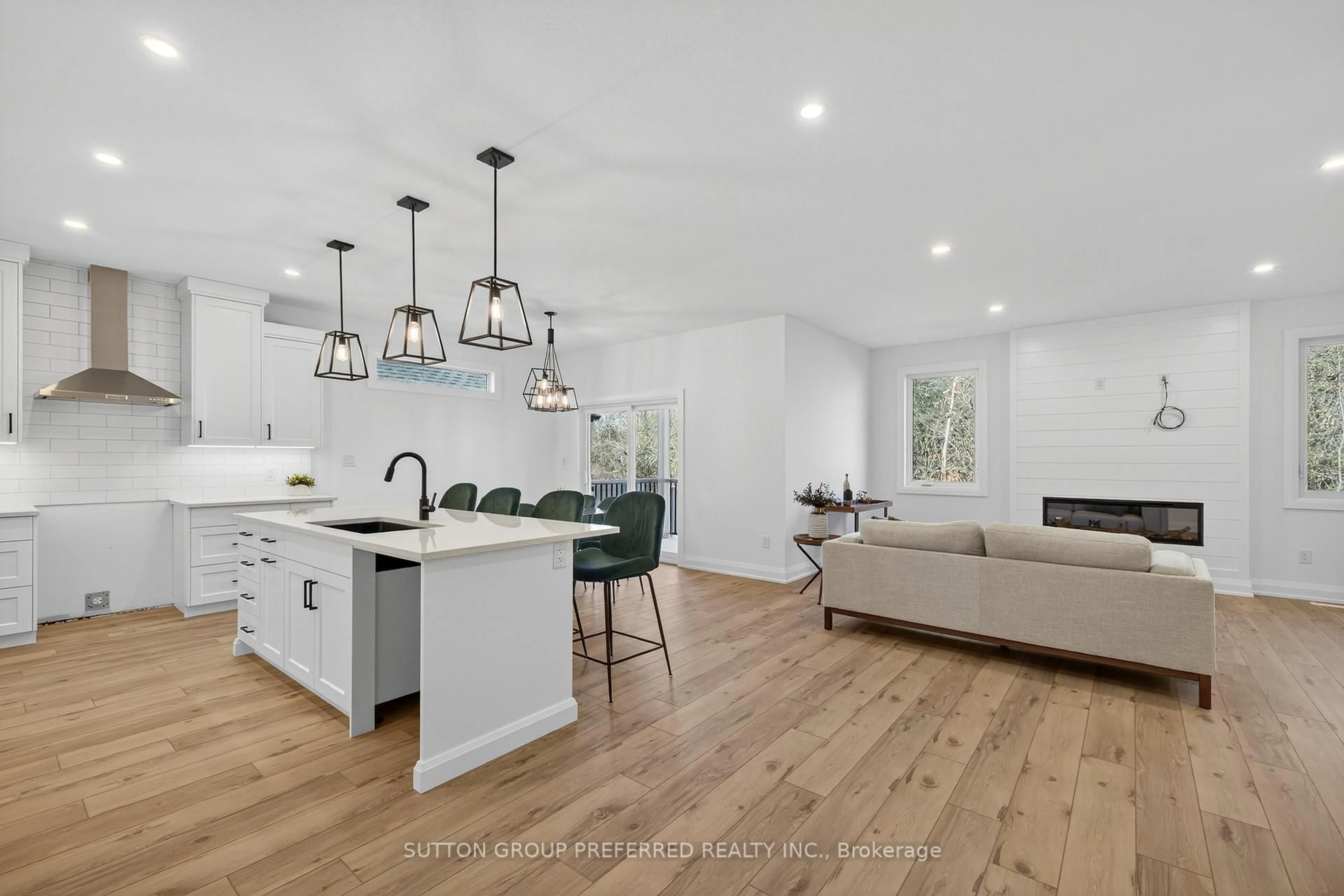 Open concept kitchen, unknown for 175 GLENGARIFF Dr #22, Southwold Ontario N5P 0G1