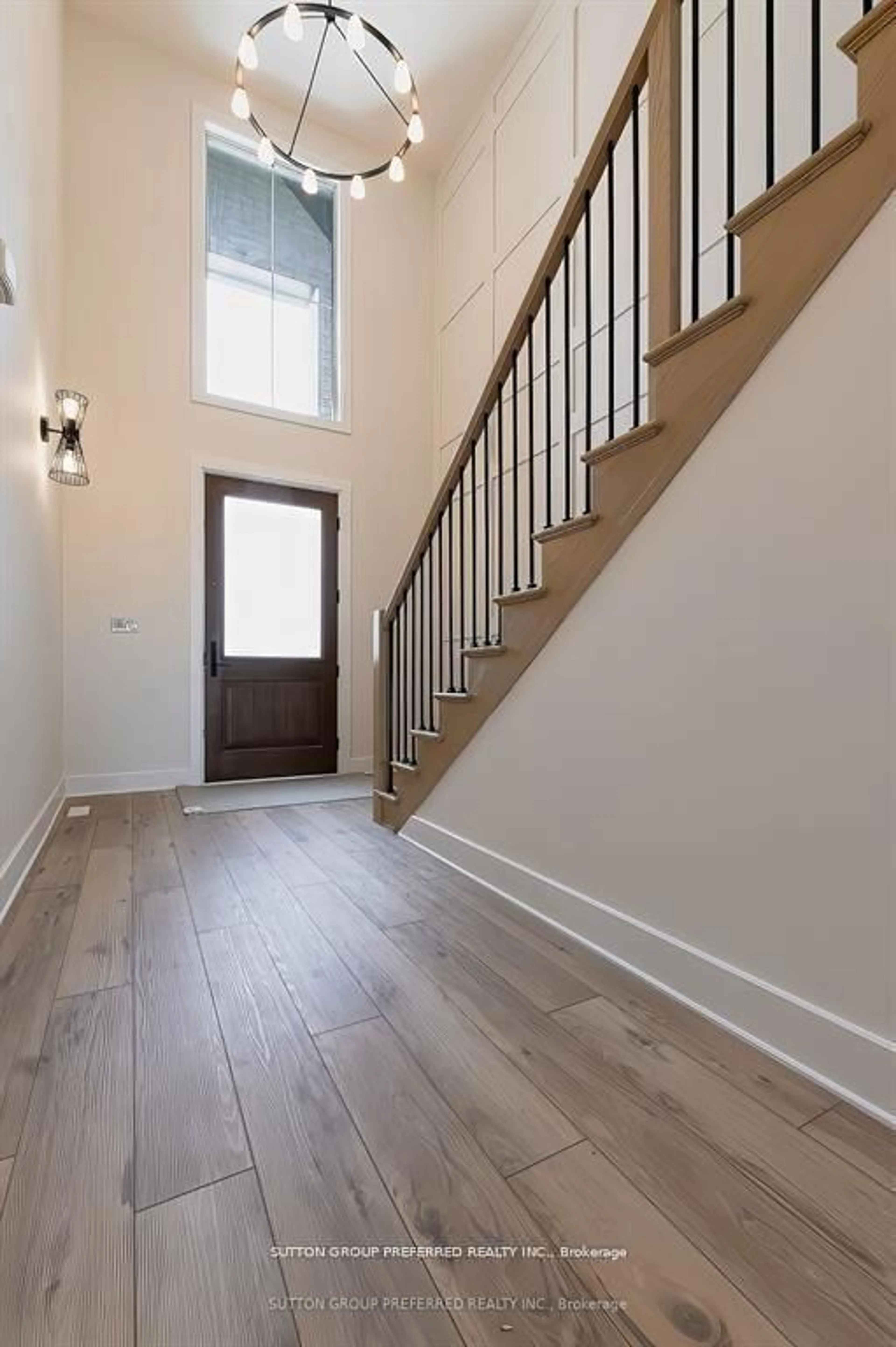 Indoor entryway for 159 Renaissance Dr, St. Thomas Ontario N5P 4K3