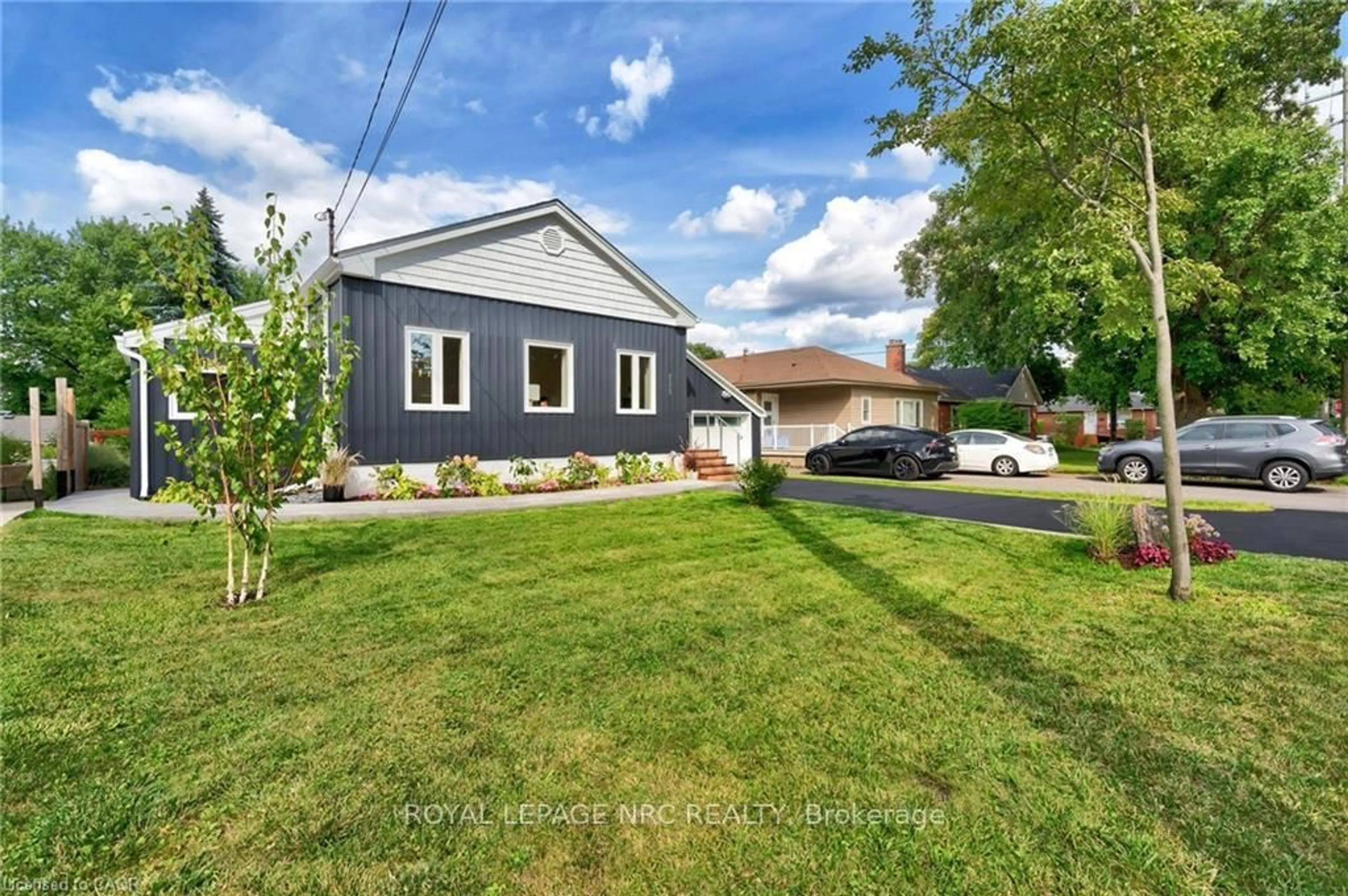 Unknown for 260 Sanatorium Rd, Hamilton Ontario L9C 1Z9