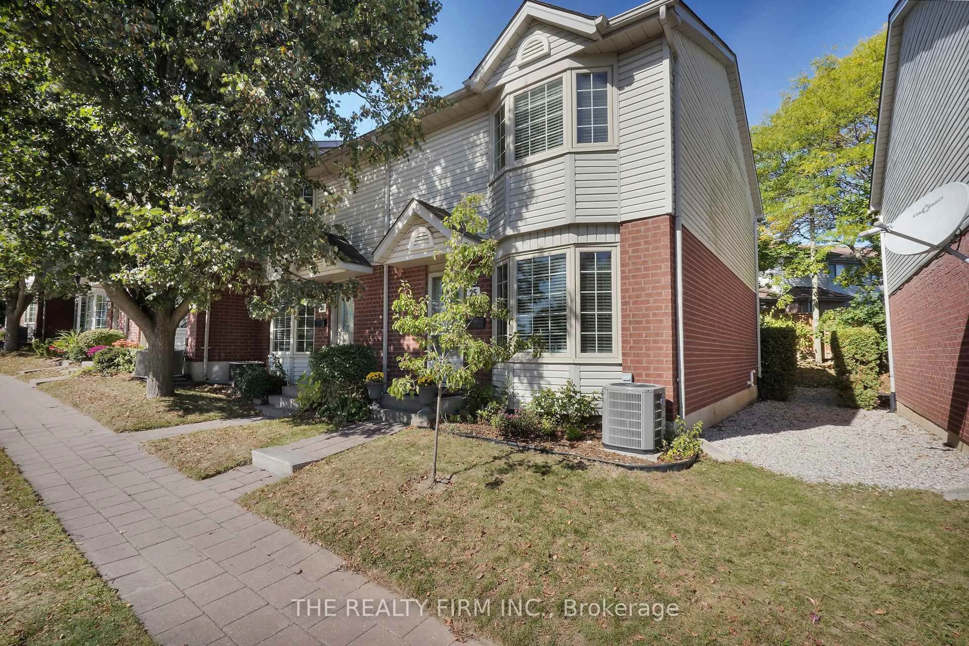 Home with brick exterior material, street for 70 Chapman Crt #25, London North Ontario N6G 4Z4