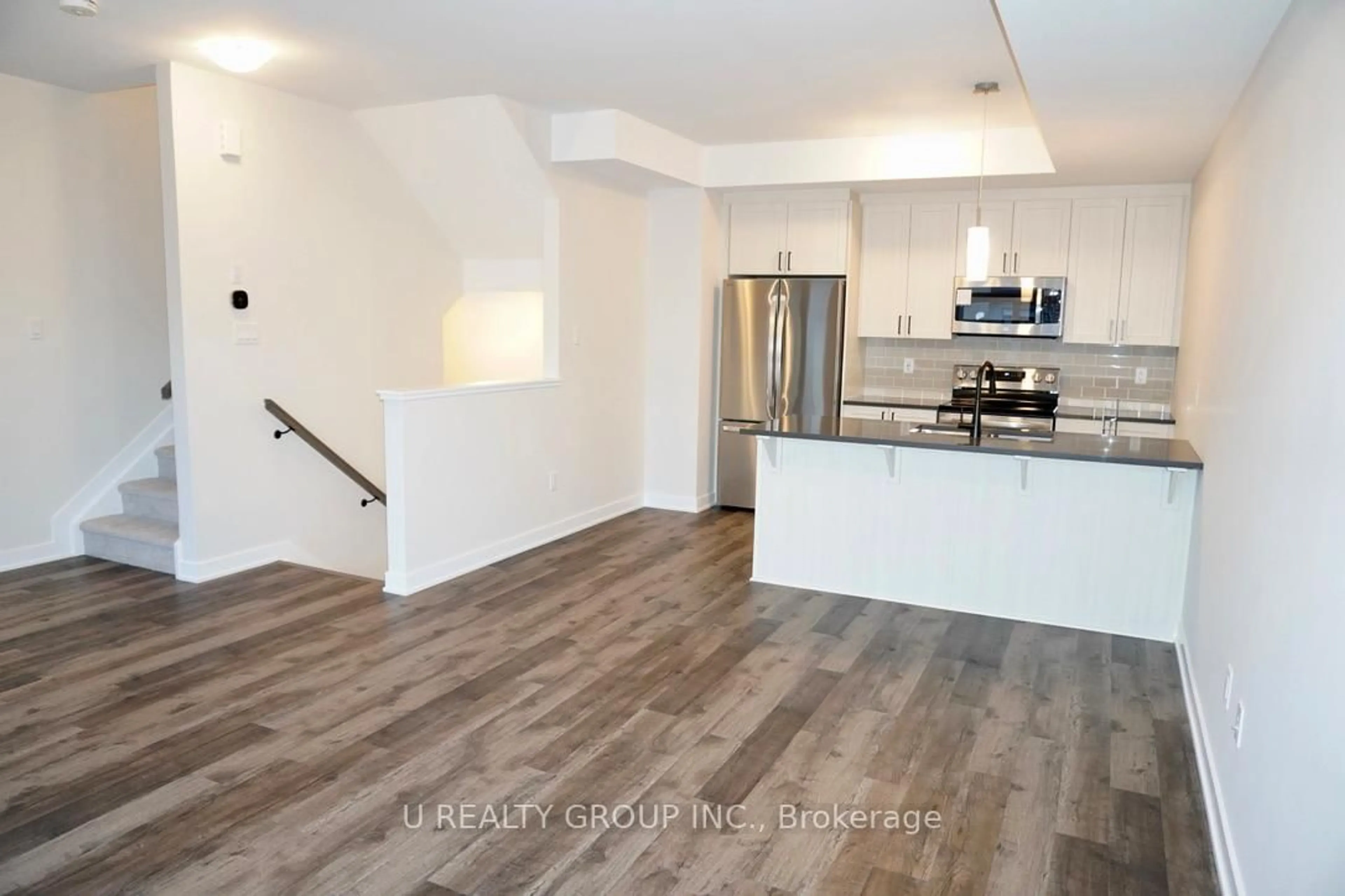 Open concept kitchen, unknown for 634 Corporal Private, Ottawa Ontario K1X 0M7