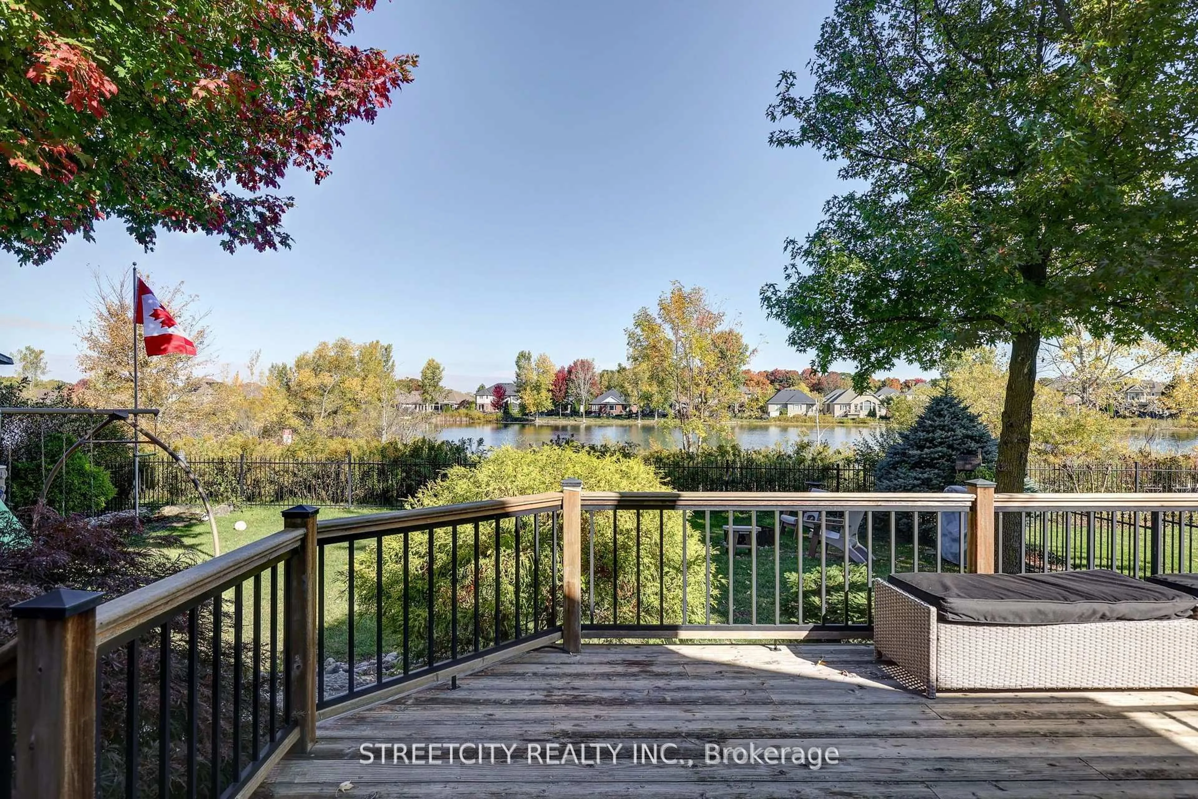 A pic from outside/outdoor area/front of a property/back of a property/a pic from drone, water/lake/river/ocean view for 21 Beechwood Circ, St. Thomas Ontario N5R 6K4