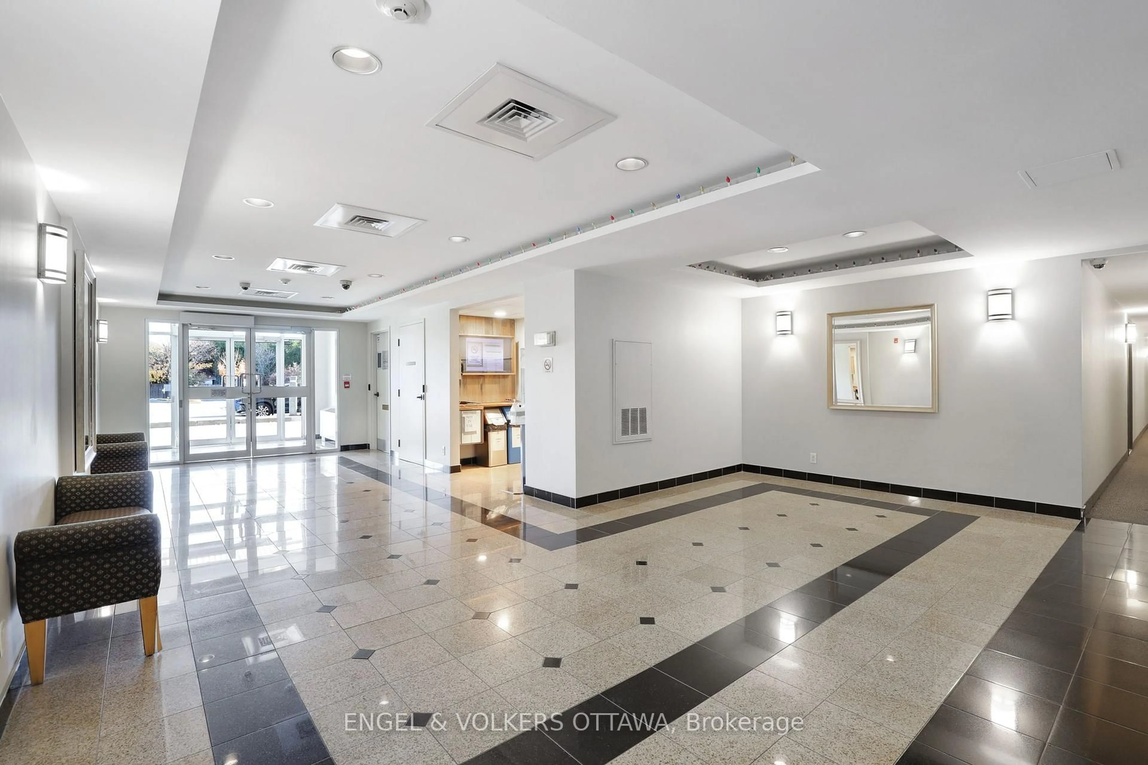 Lobby for 120 Grant Carman Dr #1207, Ottawa Ontario K2E 1C8