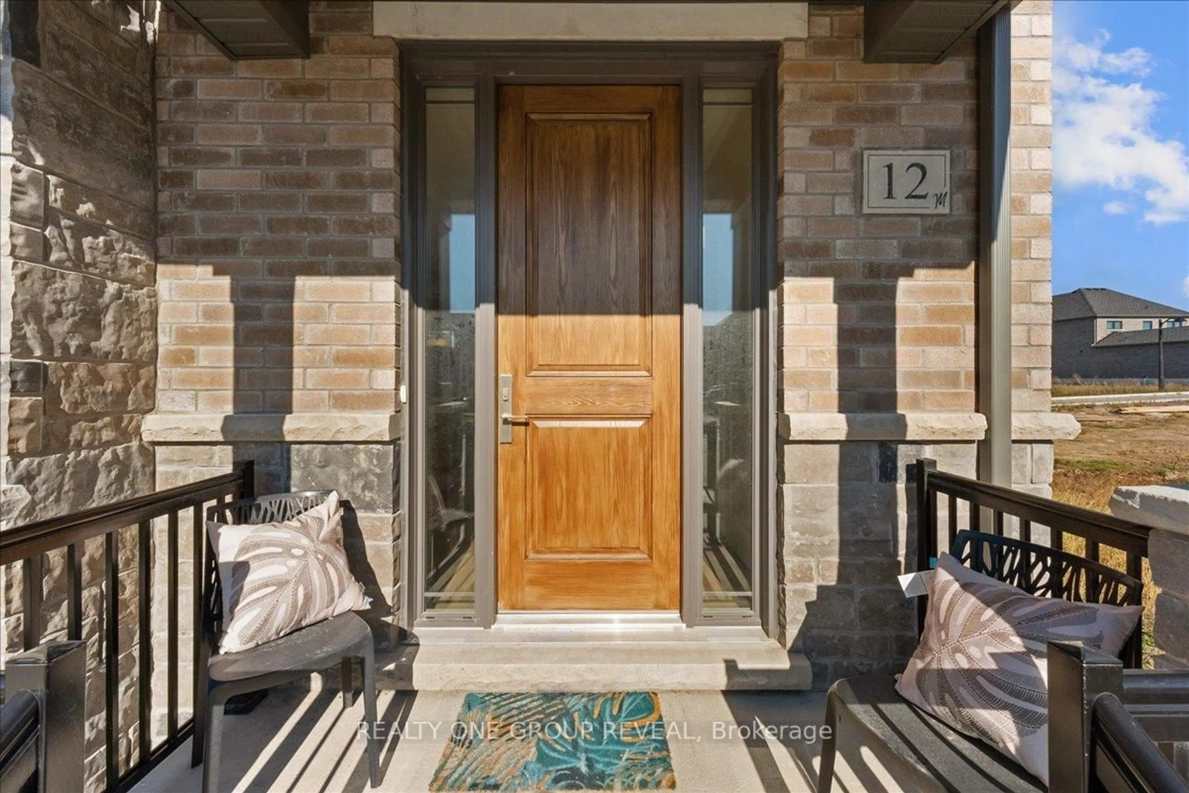 Indoor entryway for 12 Harrigan St, Port Hope Ontario L1A 0G6