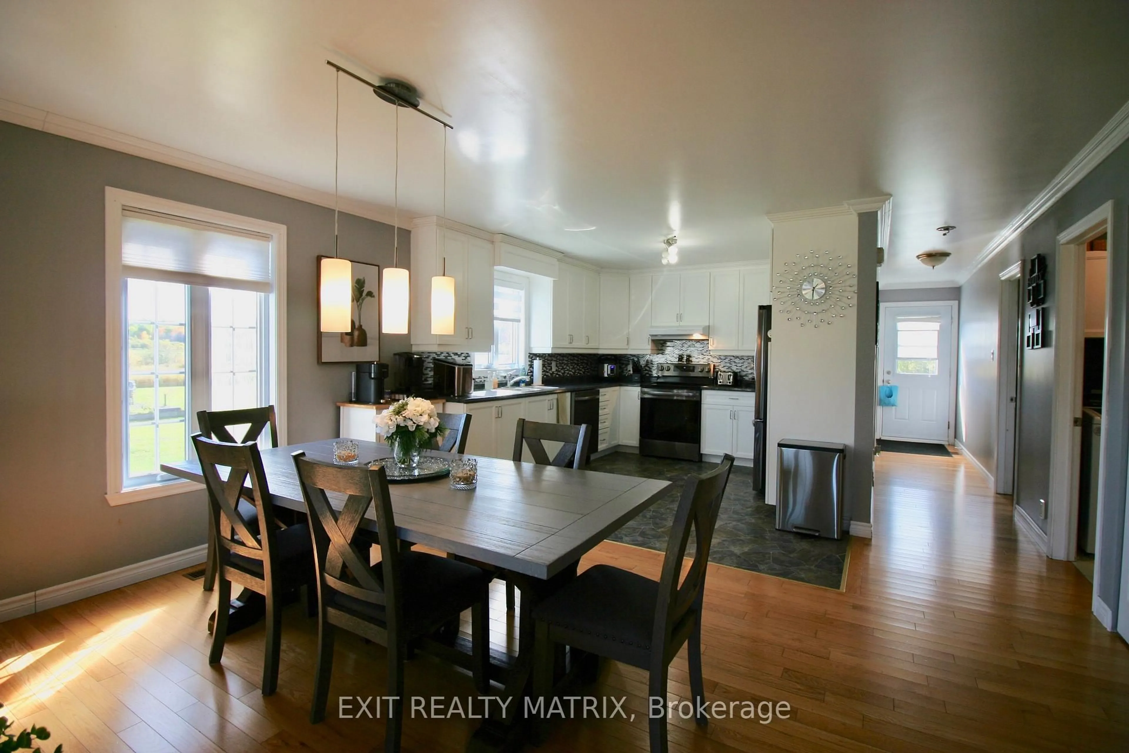 Open concept kitchen, wood/laminate floor for 3532-3534 Front Rd, East Hawkesbury Ontario K6A 2R2