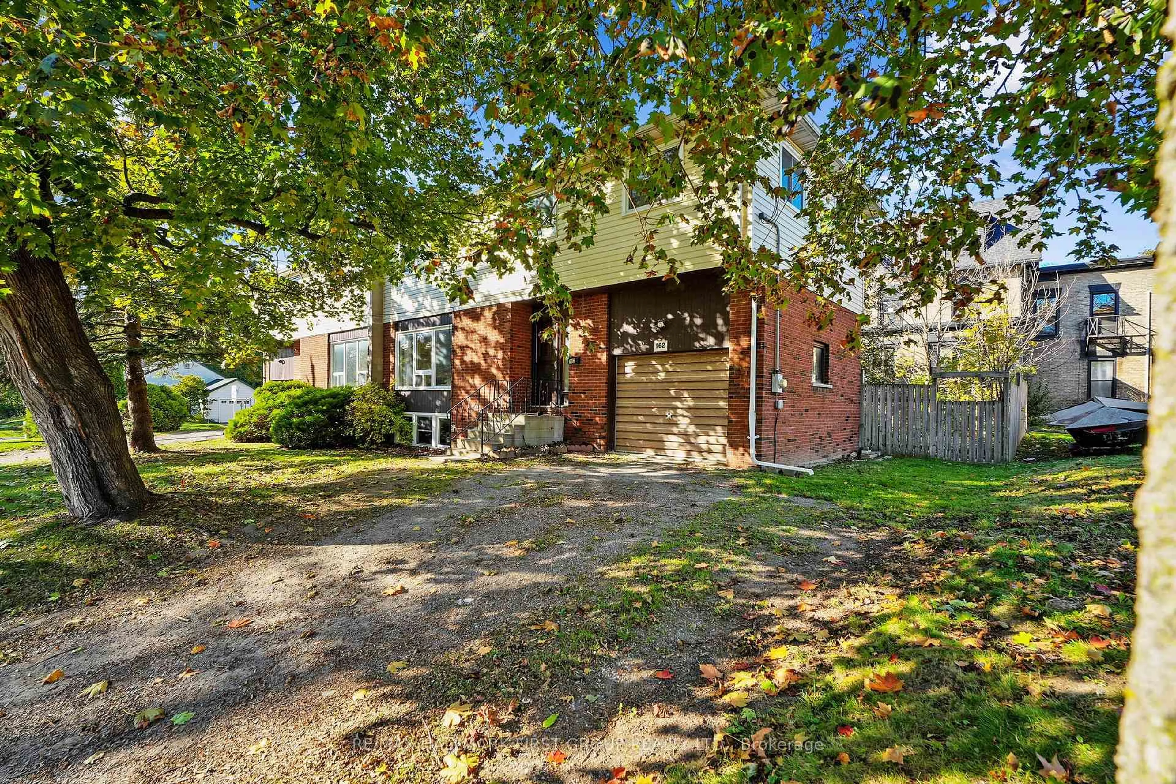 Home with brick exterior material, street for 158/162 Queen St, Cobourg Ontario K9A 4T8