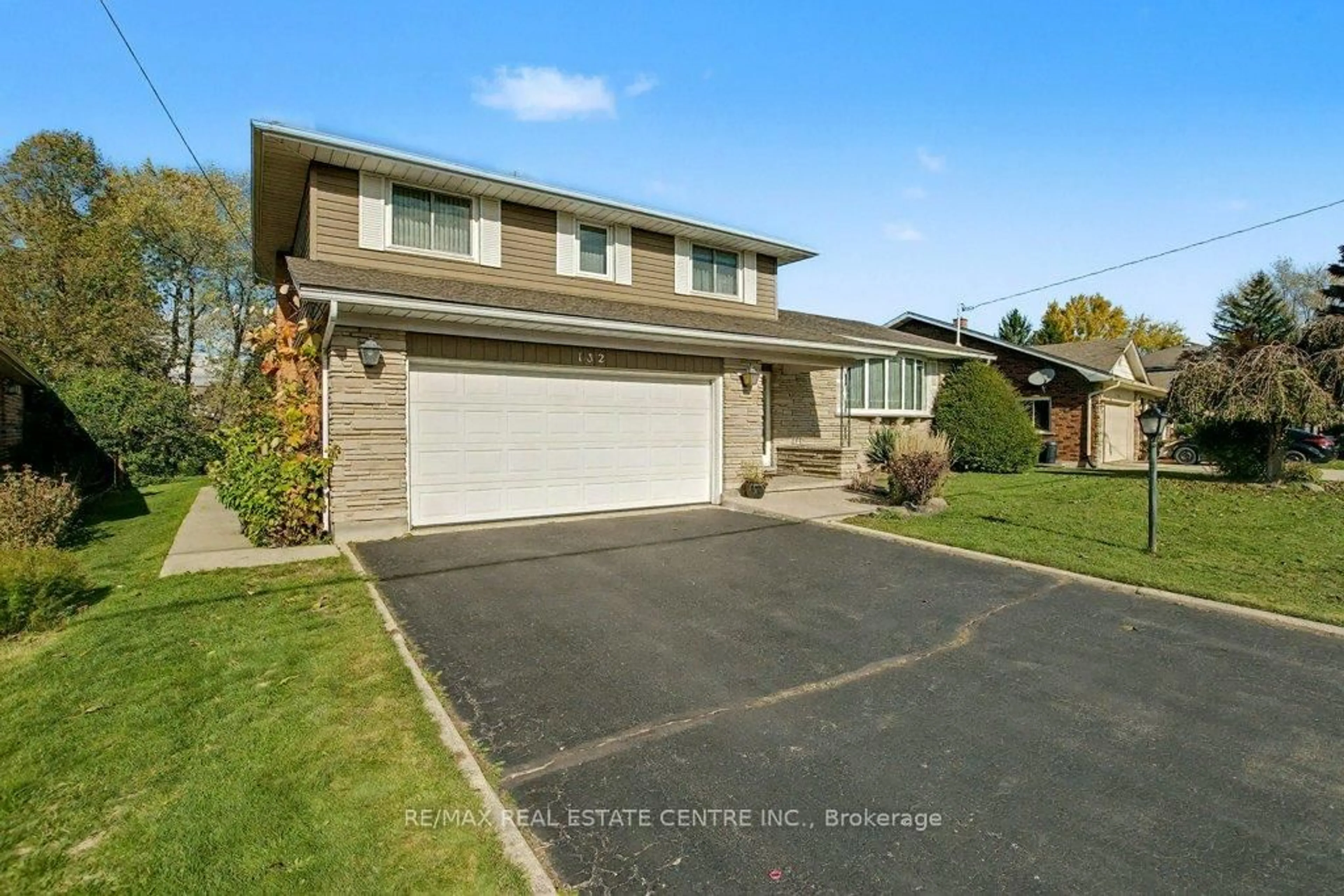 Unknown for 132 Carson Dr, Kitchener Ontario N2B 2Z2