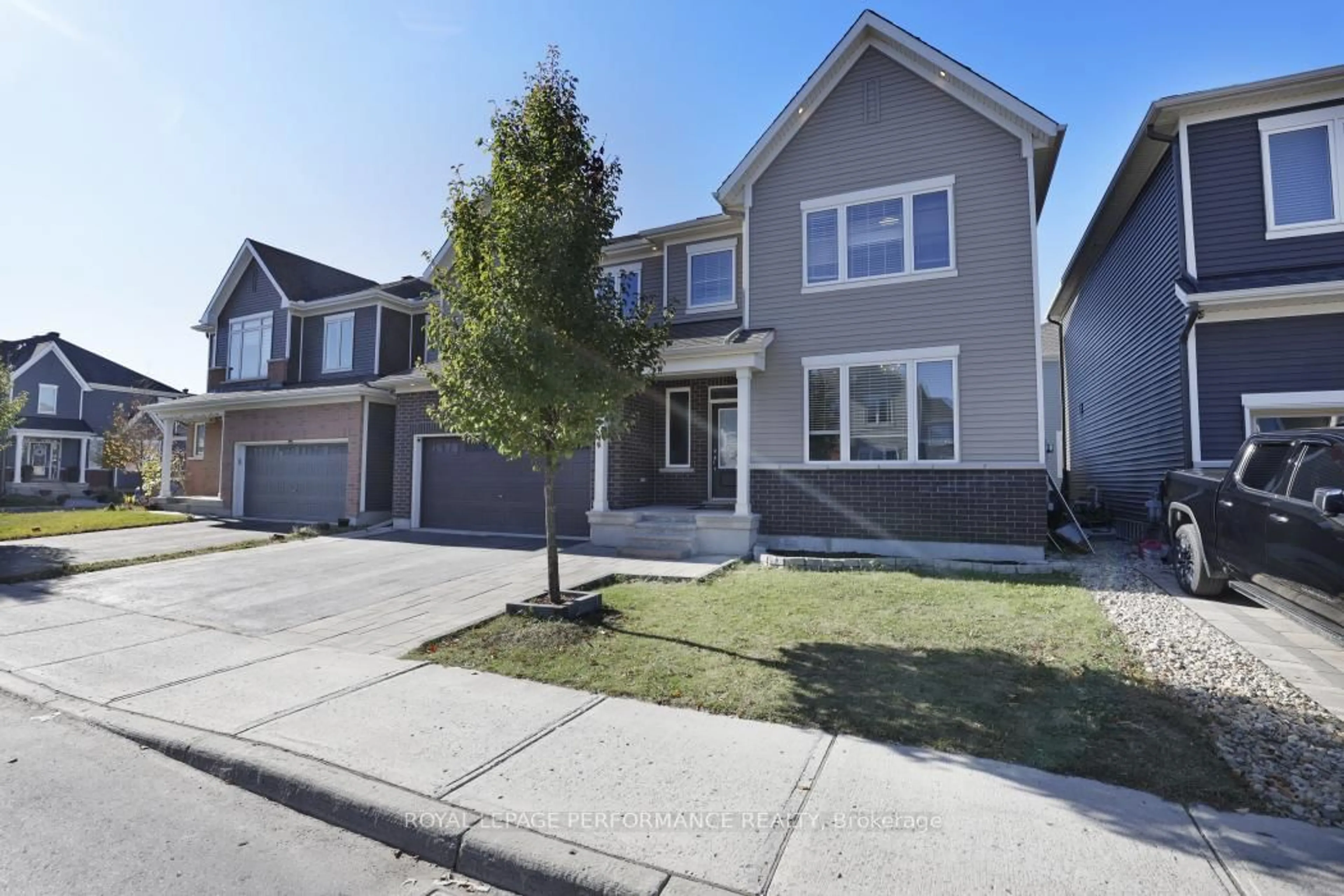 Home with vinyl exterior material, street for 336 Lamarche Ave, Ottawa Ontario K1C 1T1