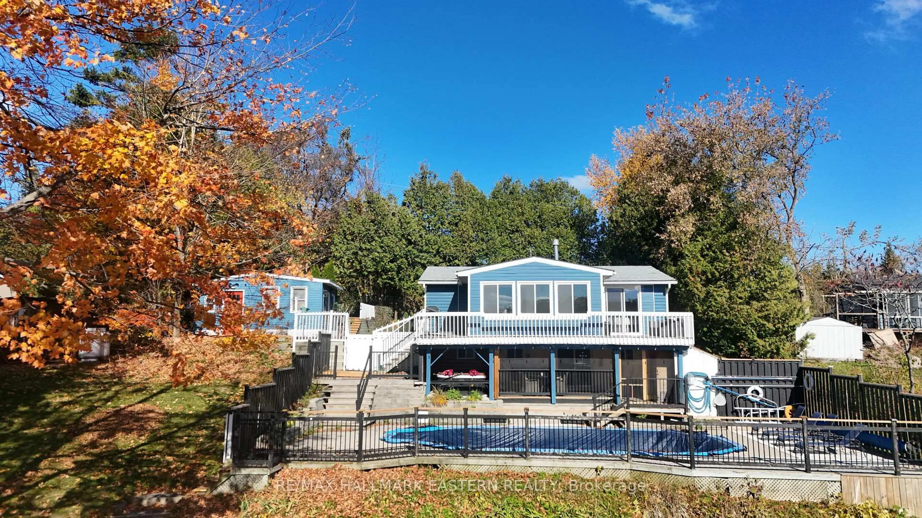 A pic from outside/outdoor area/front of a property/back of a property/a pic from drone, water/lake/river/ocean view for 14 Franklin St, Curve Lake First Nation 35 Ontario K0L 1R0