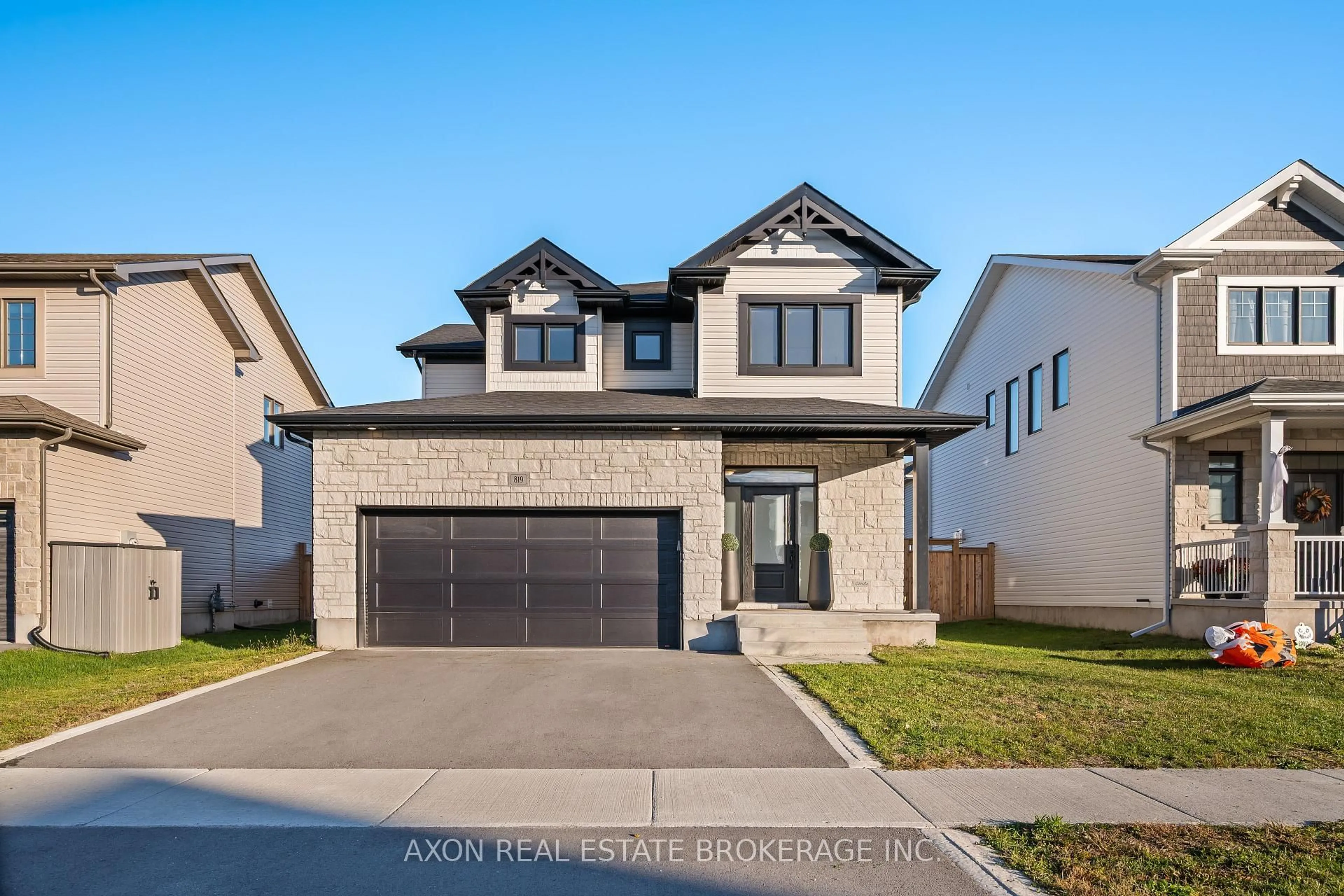 Home with brick exterior material, street for 819 Riverview Way, Kingston Ontario K7K 0J3