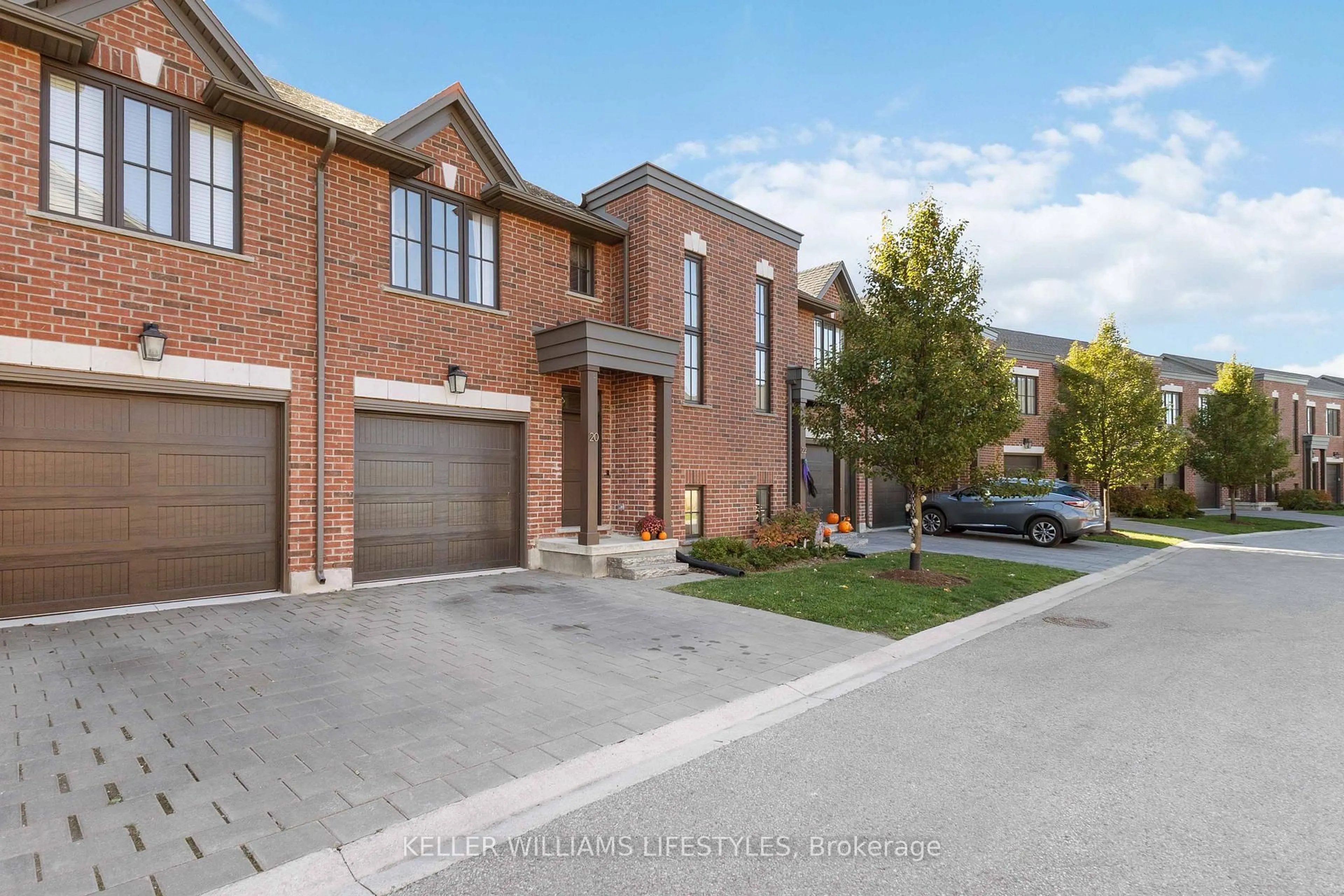 Home with brick exterior material, street for 555 Sunningdale Rd #20, London North Ontario N5X 4B3