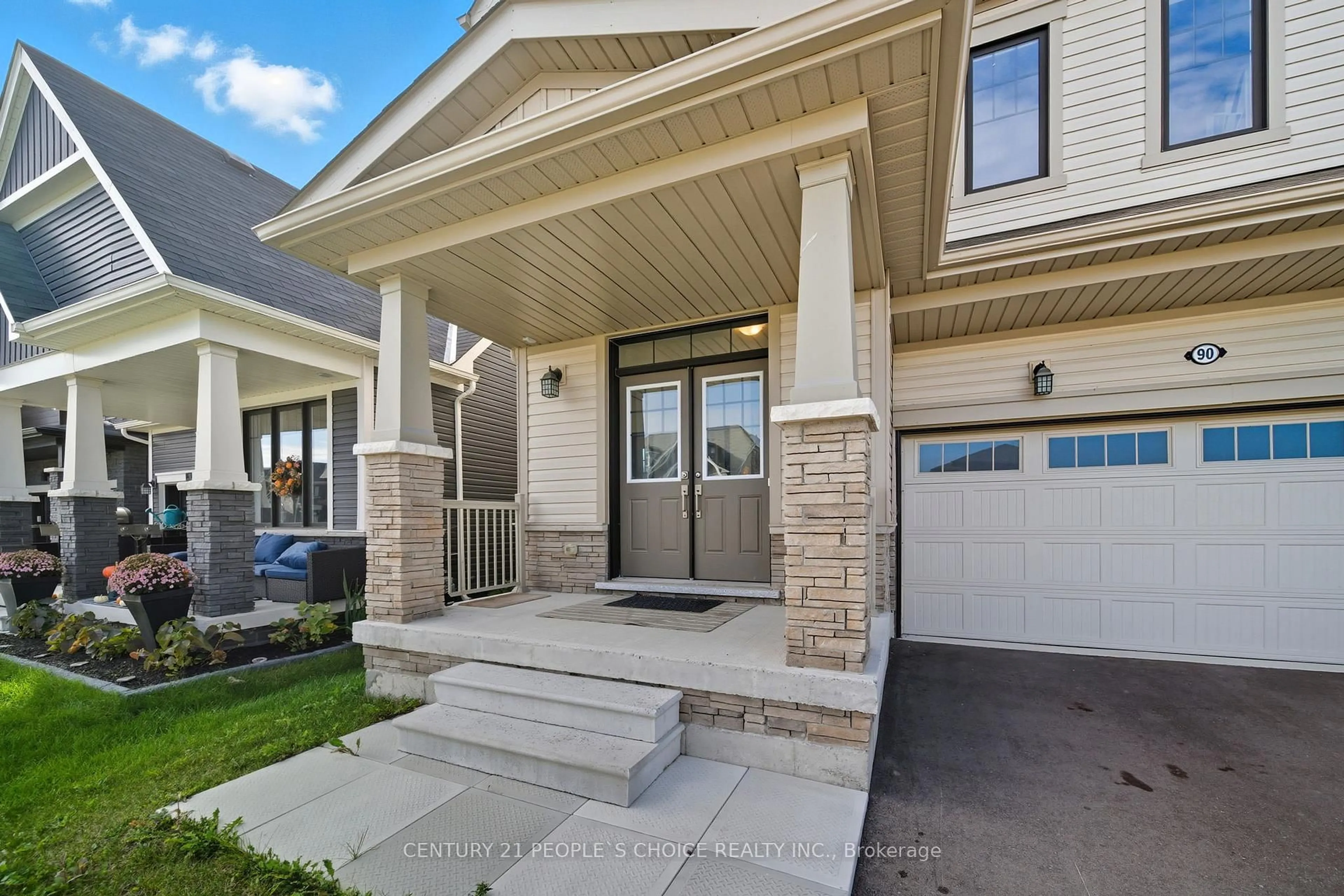 Unknown for 90 David St, Haldimand Ontario N0A 1H0