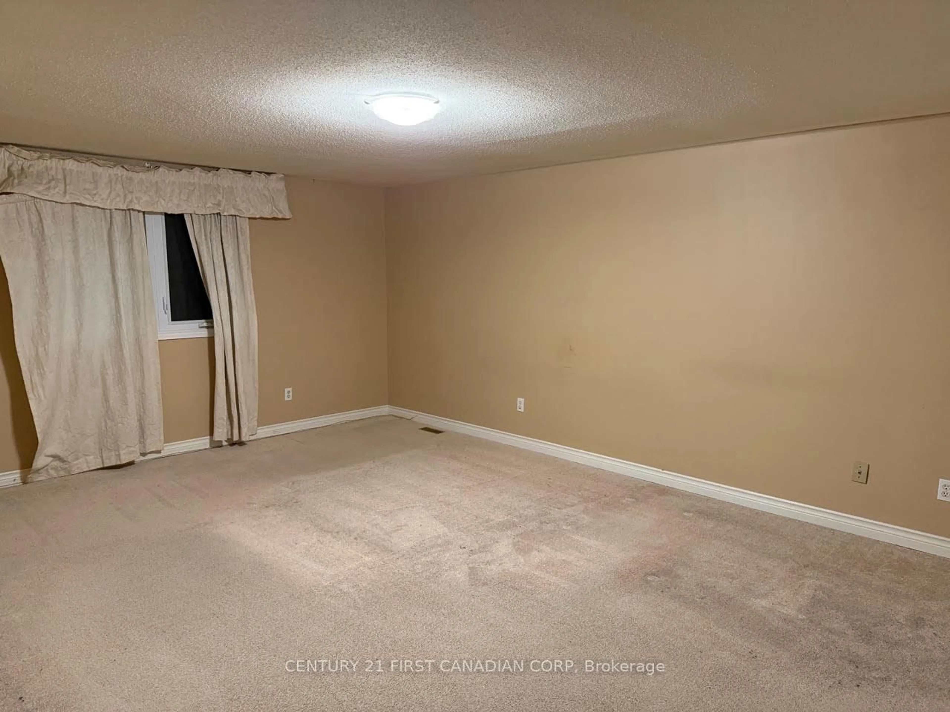A pic of a room for 14 Donnybrook Rd, London North Ontario N5X 3C8