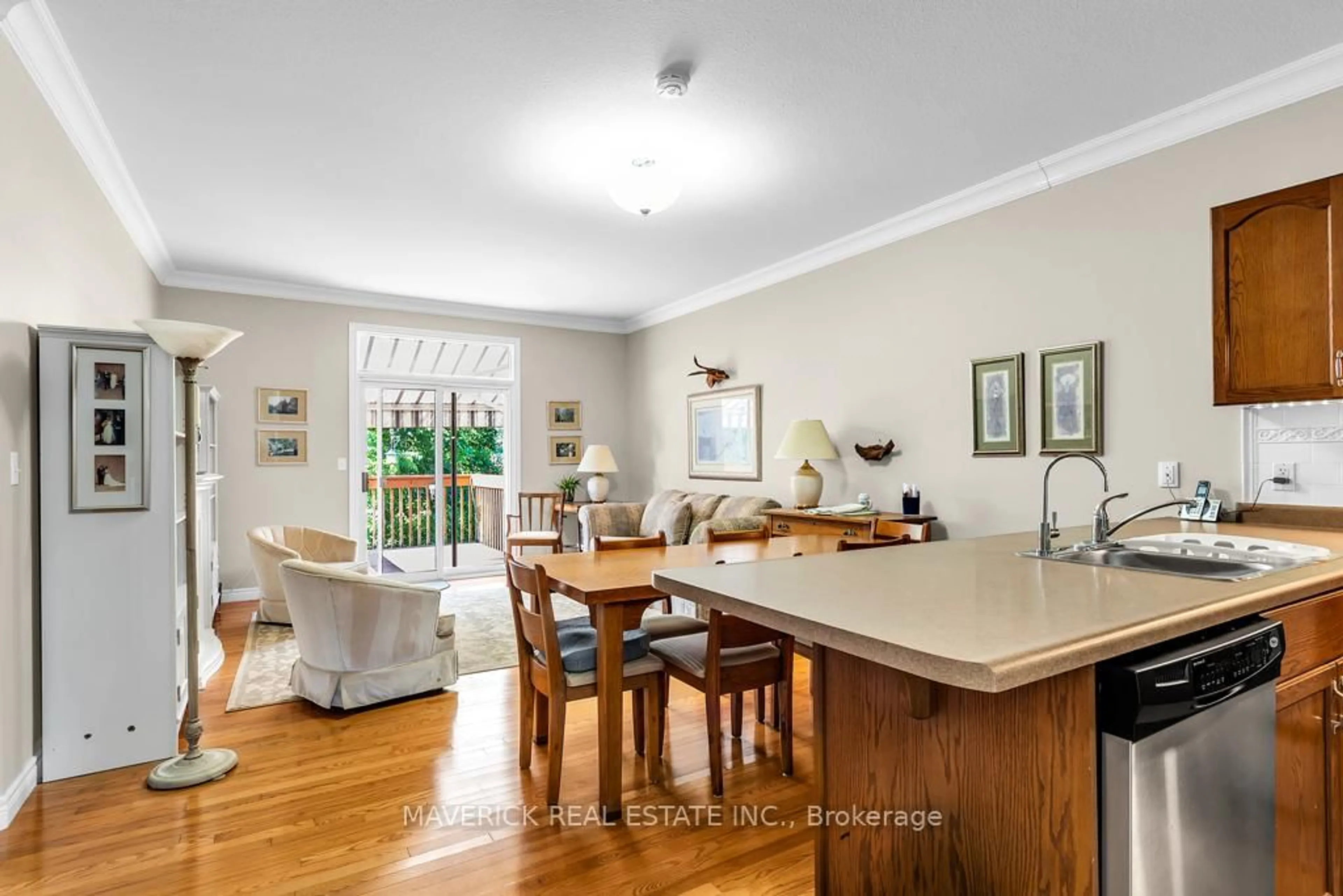 Open concept kitchen, unknown for 19 ANDERSON St #4, Woodstock Ontario N4S 9A3