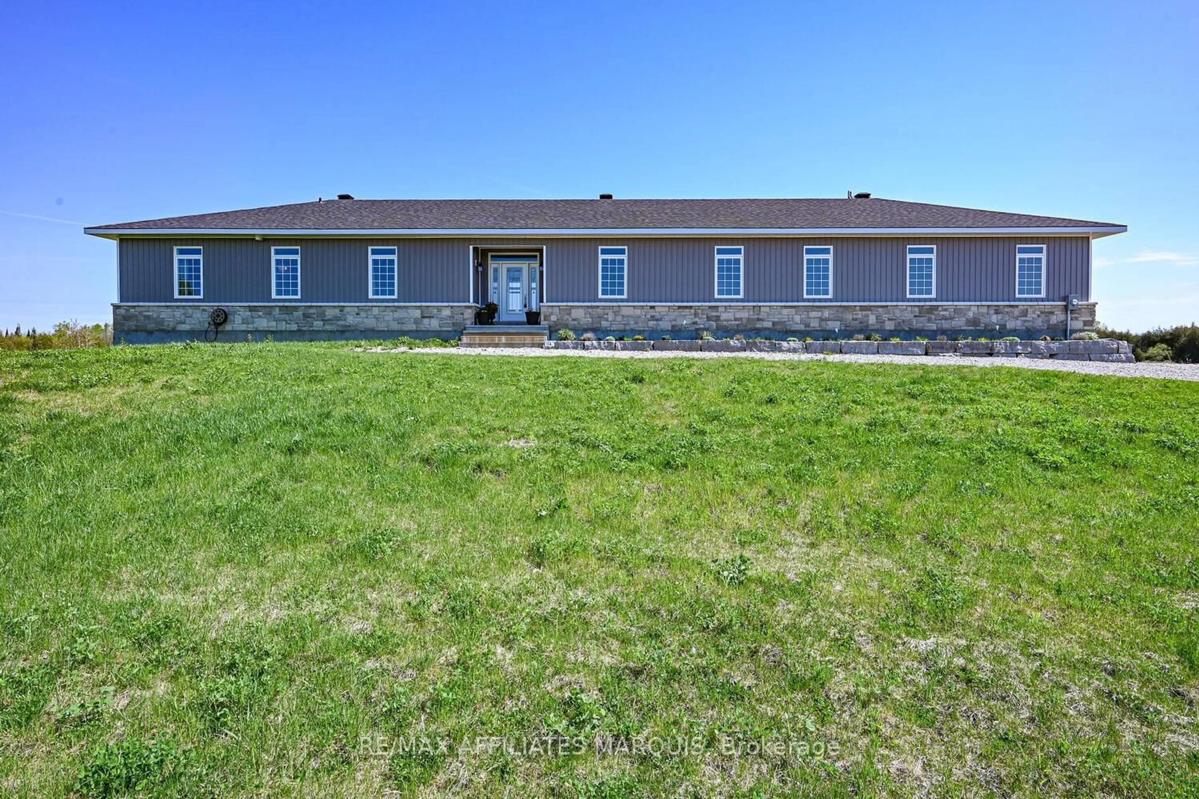 A pic from outside/outdoor area/front of a property/back of a property/a pic from drone, unknown for 2064 Rosedale Rd, Smiths Falls Ontario K7A 0A2