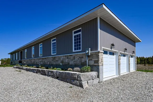 2064 Rosedale Rd, Smiths Falls 5
