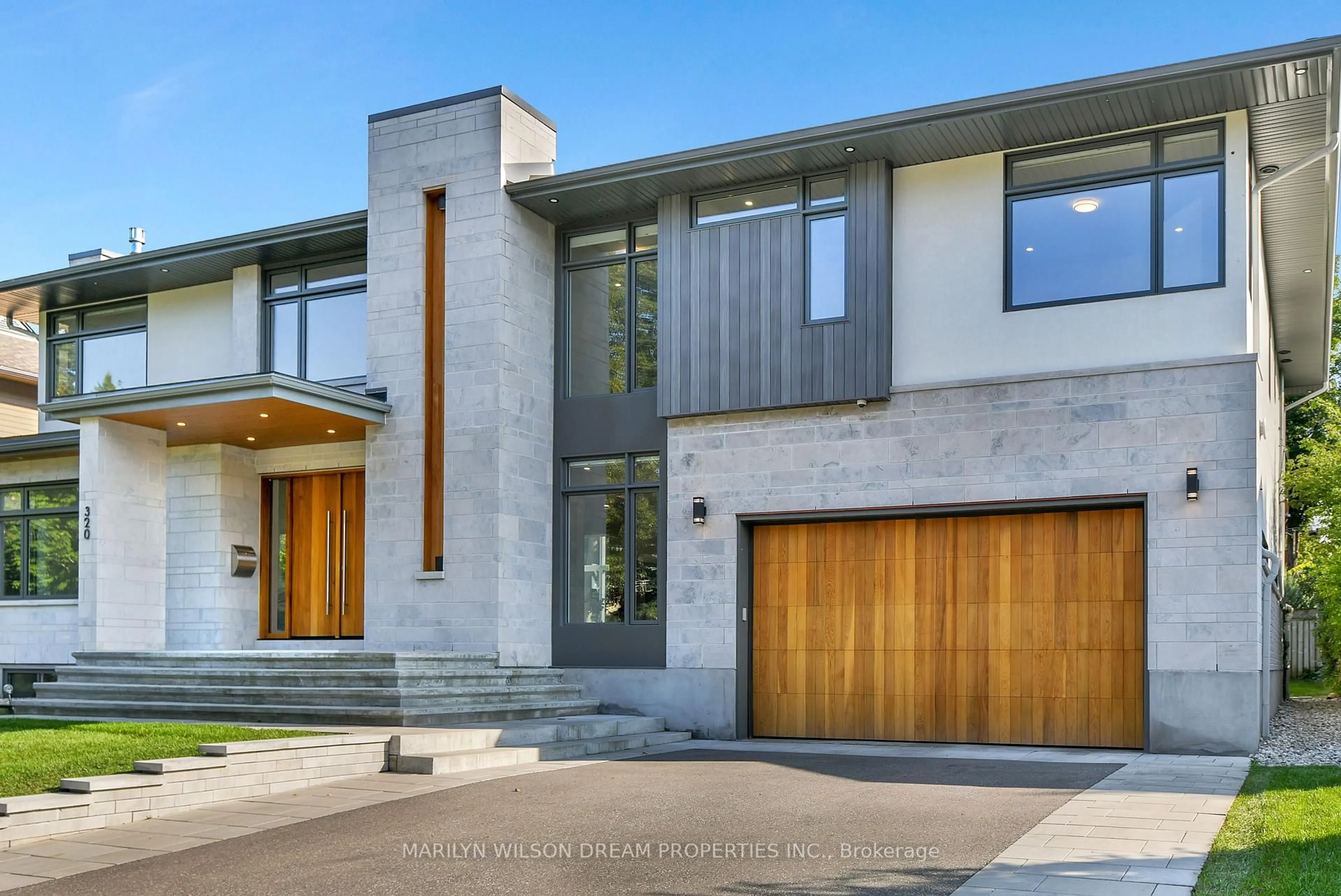 Home with brick exterior material, street for 320 Crestview Rd, Ottawa Ontario K1H 5G6