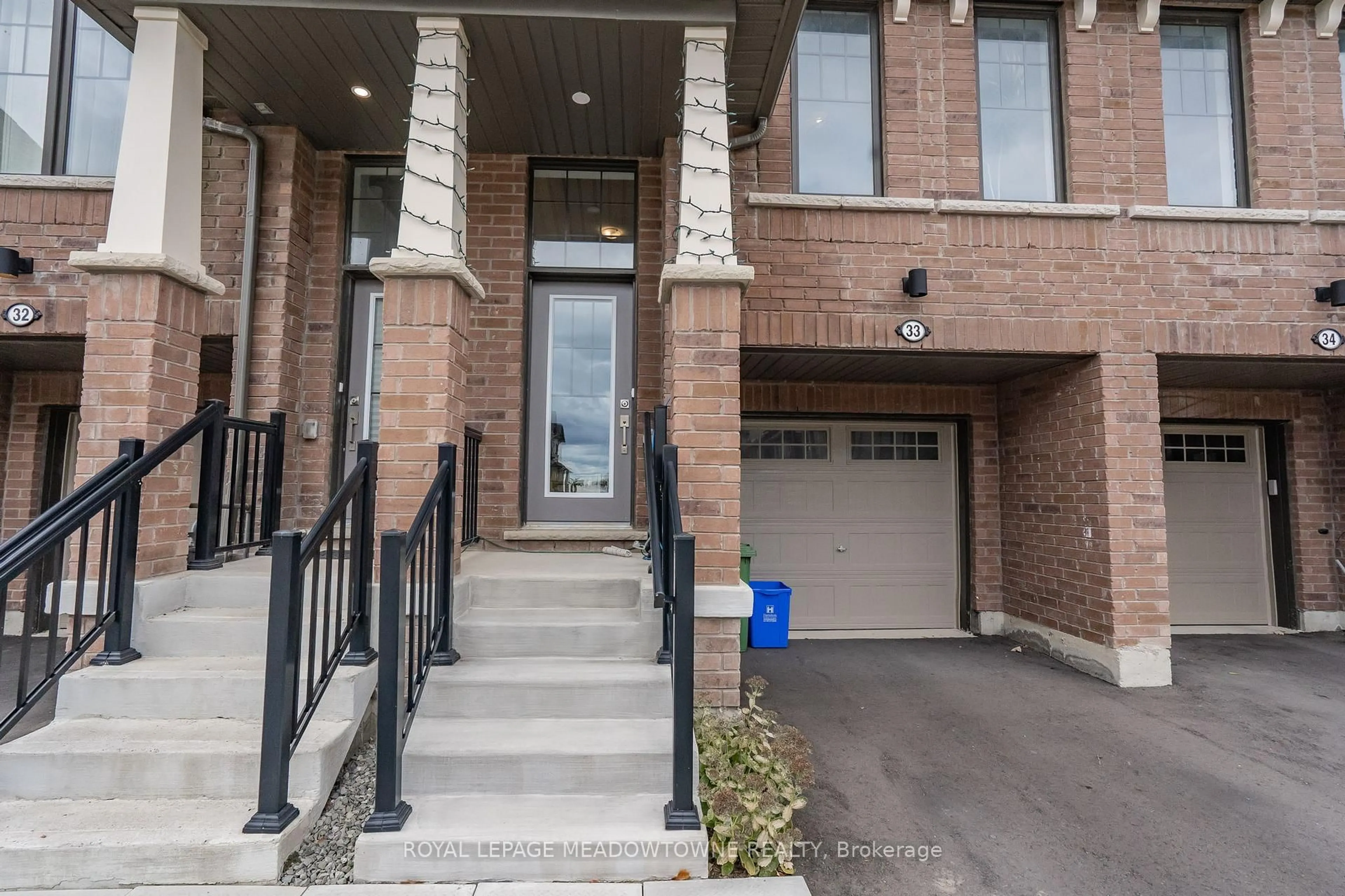 Unknown for 185 Bedrock Dr #33, Hamilton Ontario L8J 0M5