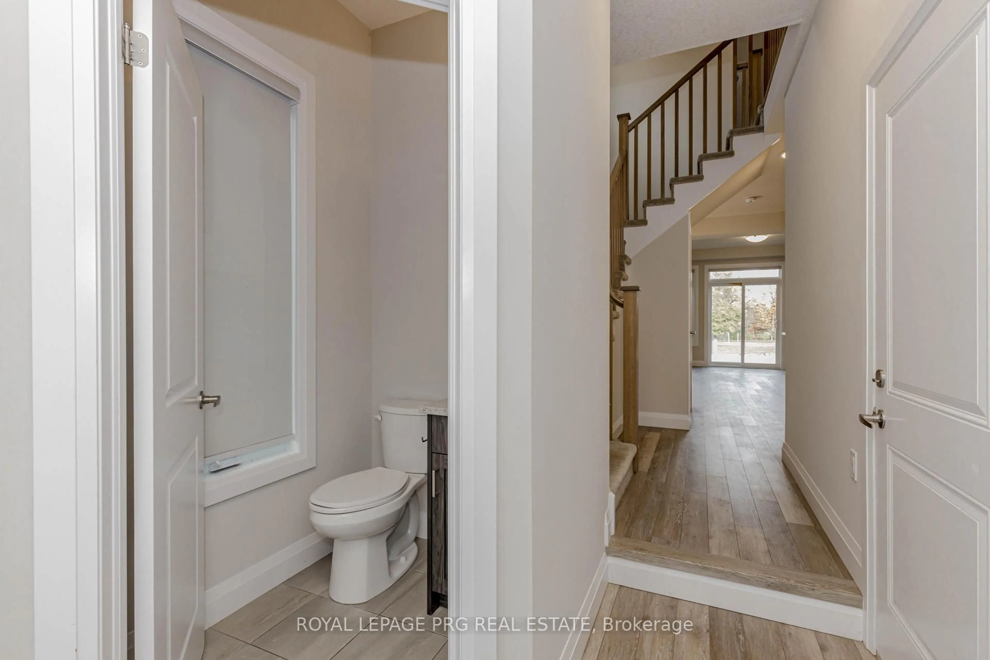 Unknown for 143 Elgin St #6, Cambridge Ontario N1R 0E1