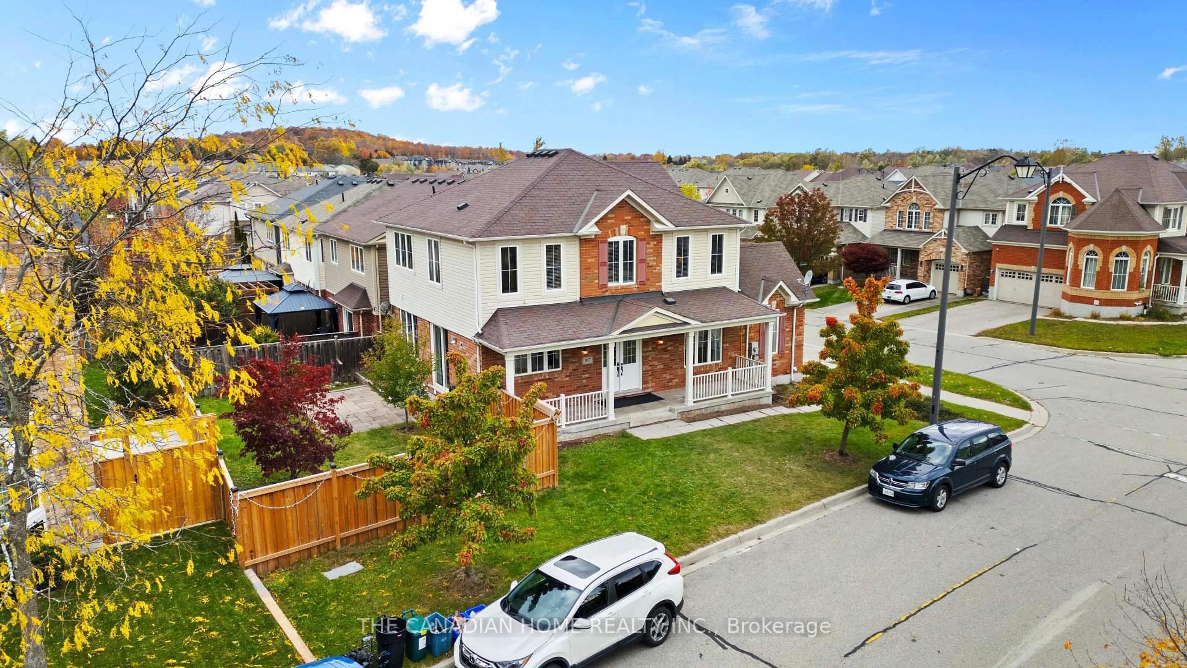 A pic from outside/outdoor area/front of a property/back of a property/a pic from drone, street for 107 Callaway Dr Dr, Cambridge Ontario N3C 0B2