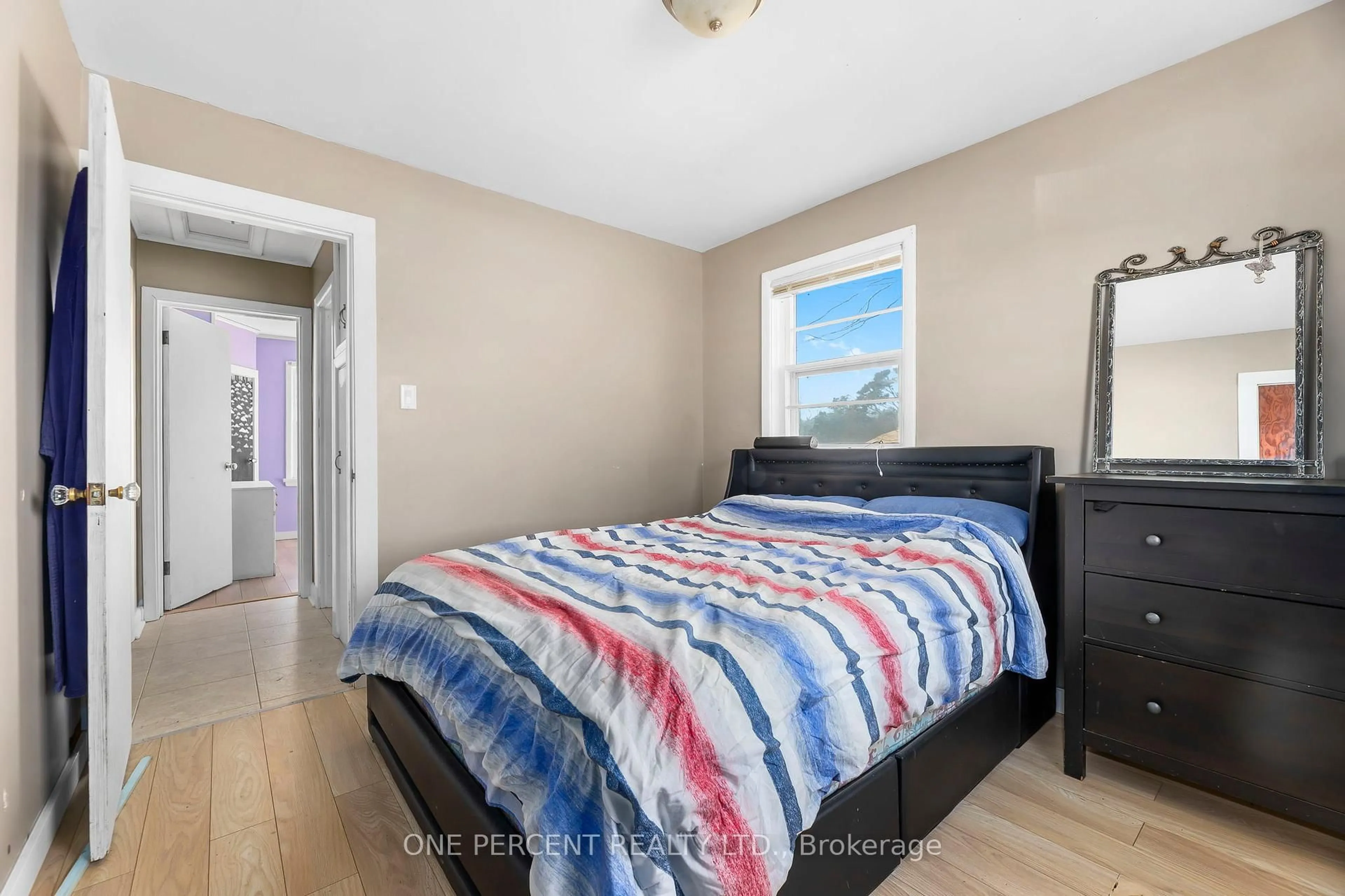 Bedroom with bed, unknown for 118 Nappadale St, Kawartha Lakes Ontario K0M 2T0