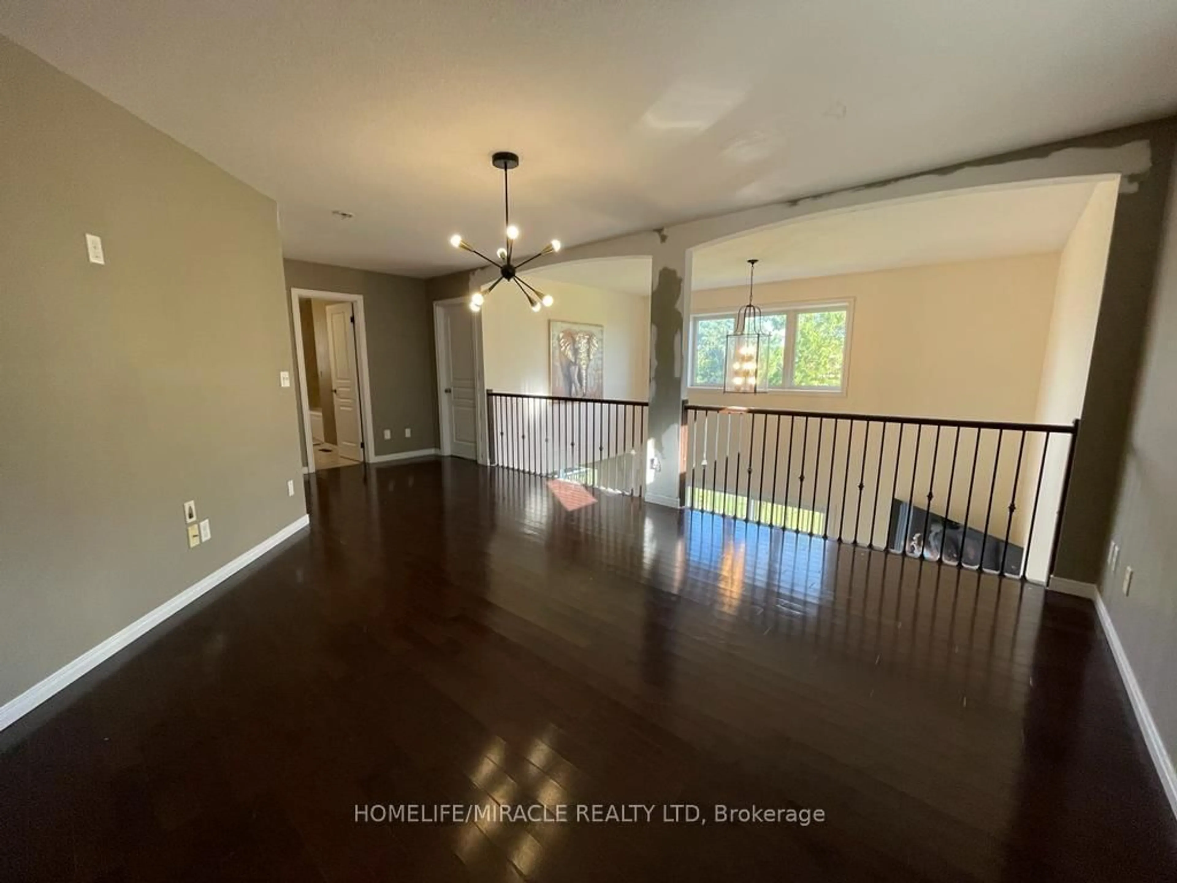 A pic of a room for 455 Champlain Ave, Woodstock Ontario N4V 0B3