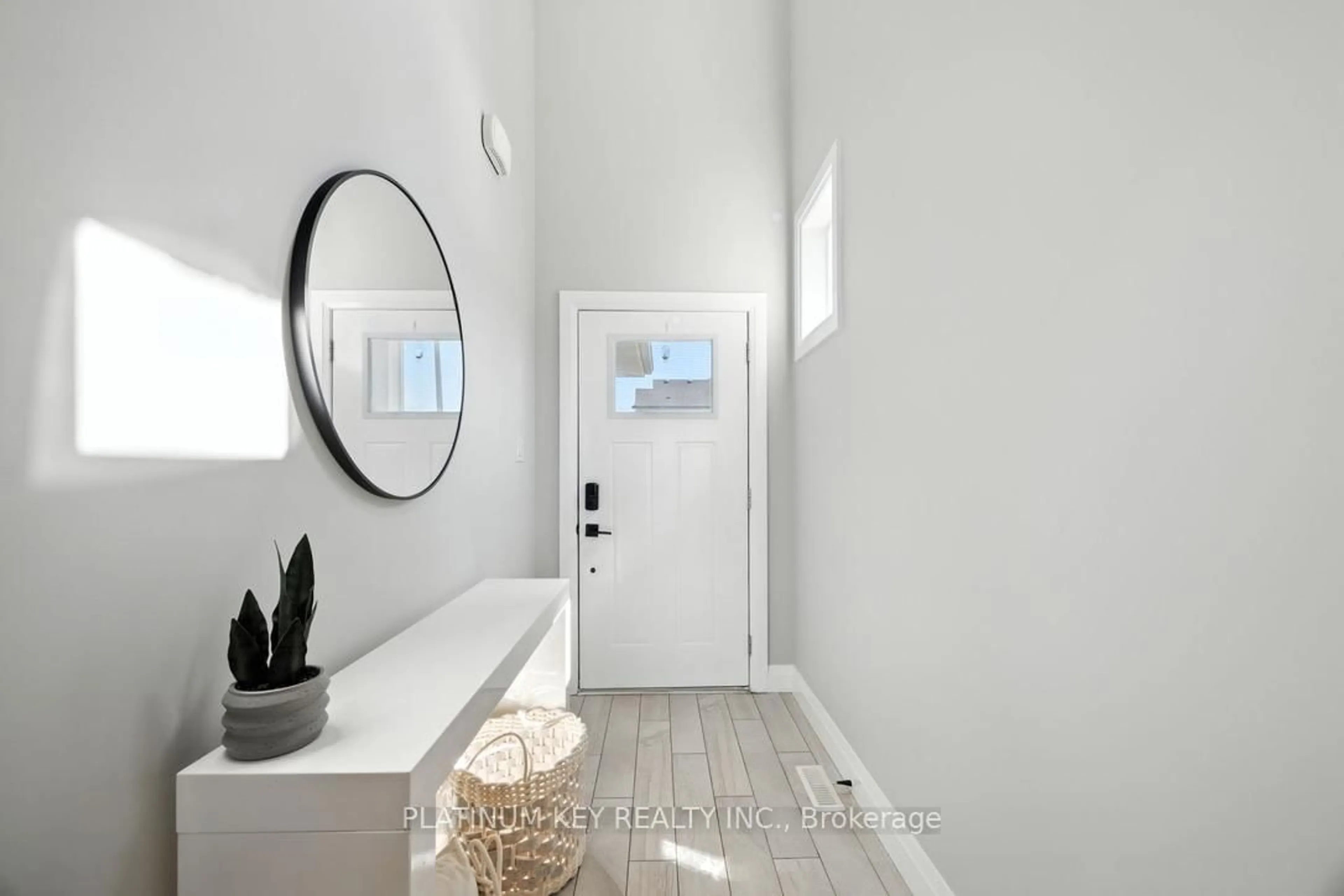 Indoor entryway for 248 Snyders Ave, Central Elgin Ontario N0L 1B0