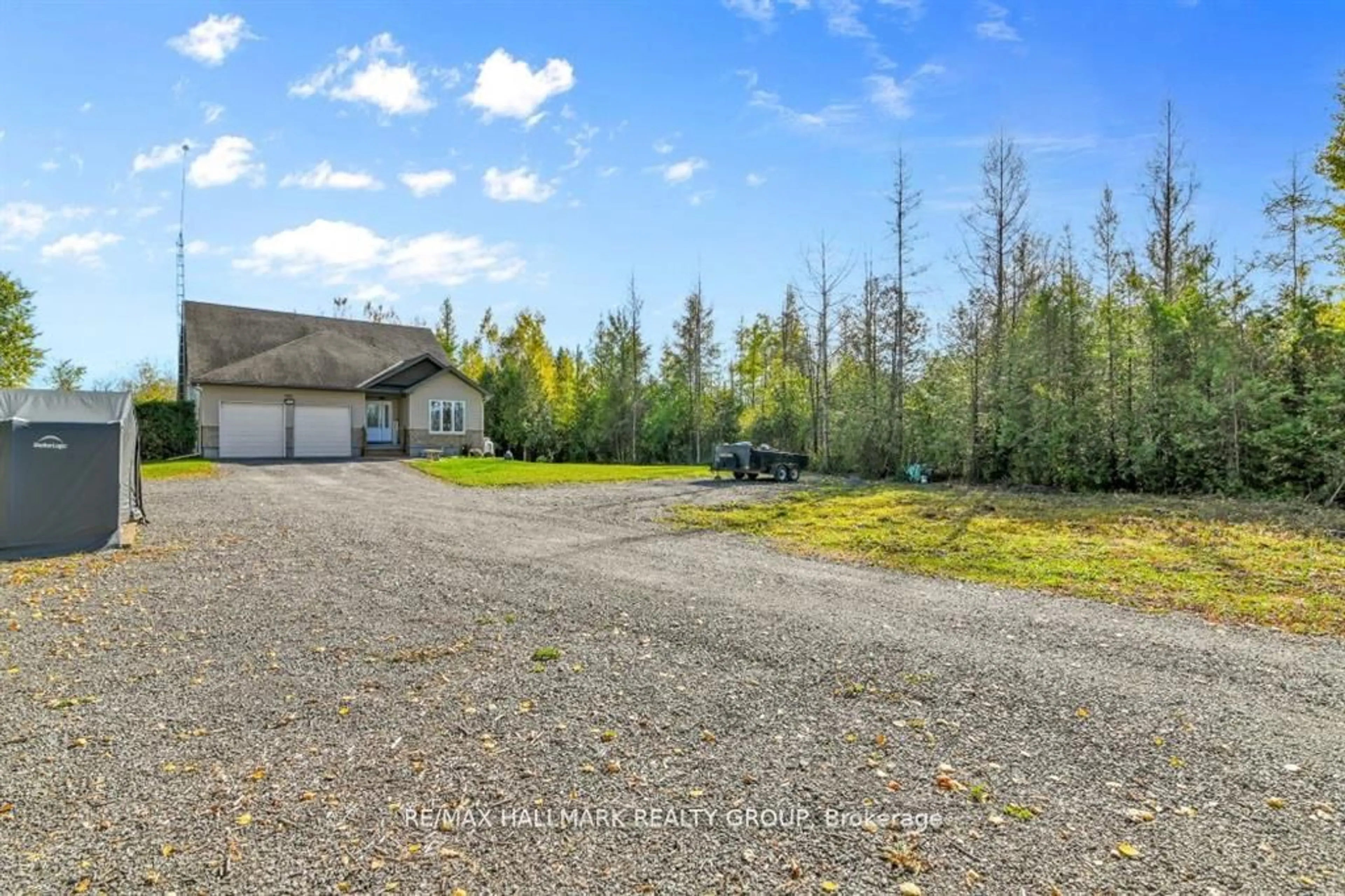 A pic from outside/outdoor area/front of a property/back of a property/a pic from drone, unknown for 3710 Paden Rd, North Gower Ontario K0A 2T0