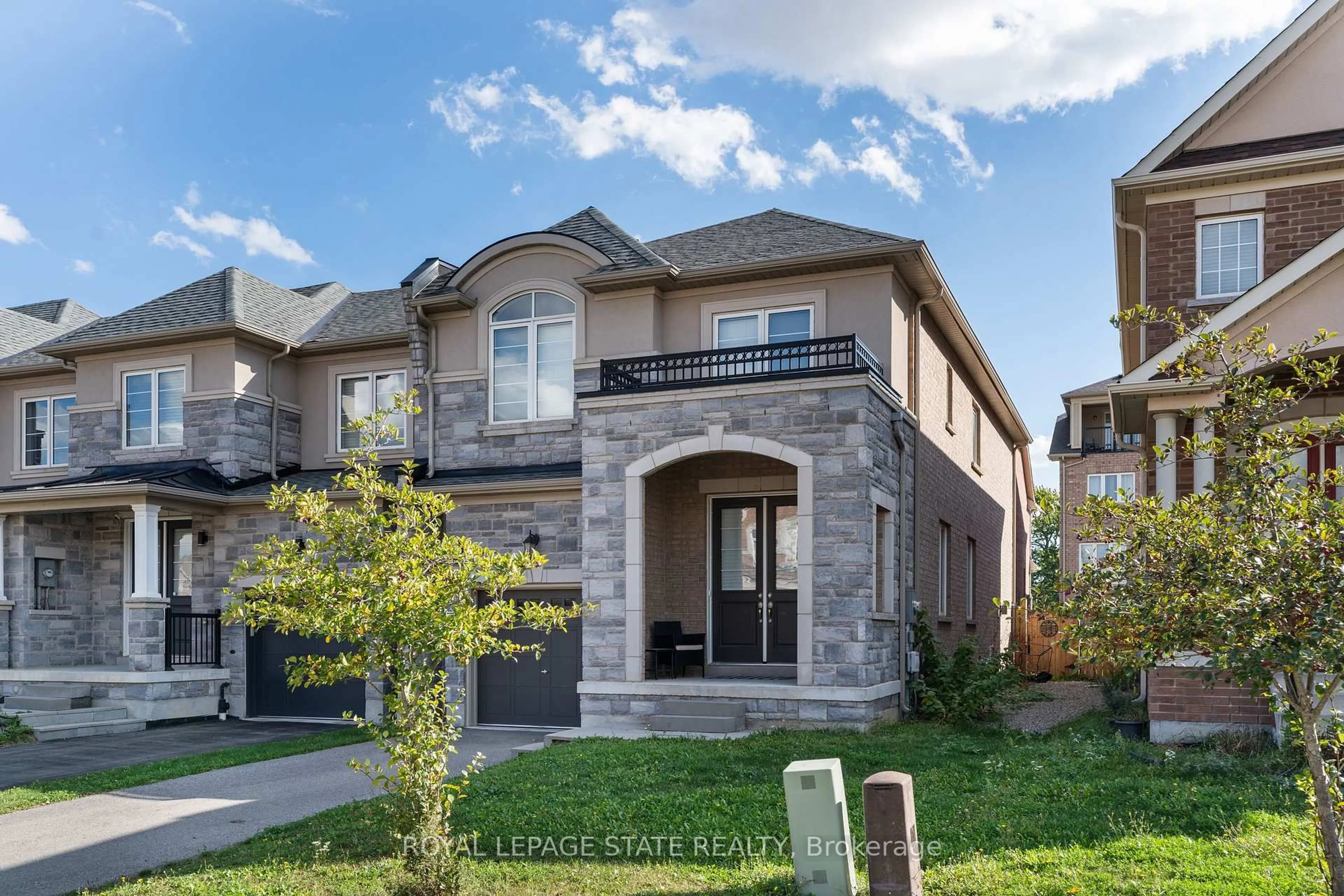 Home with brick exterior material, street for 28 Heming Tr, Hamilton Ontario L9G 0J8