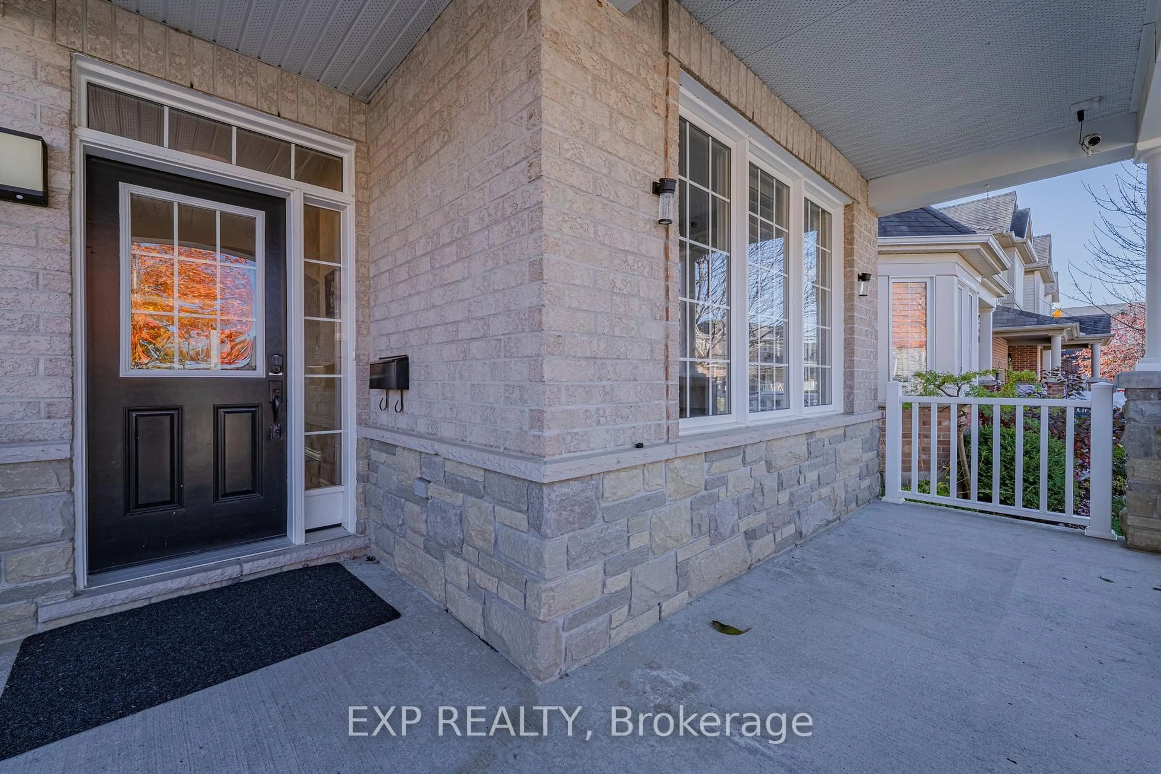 Indoor entryway for 3308 RIVERSET Cres, Nepean Ontario K2J 0S2