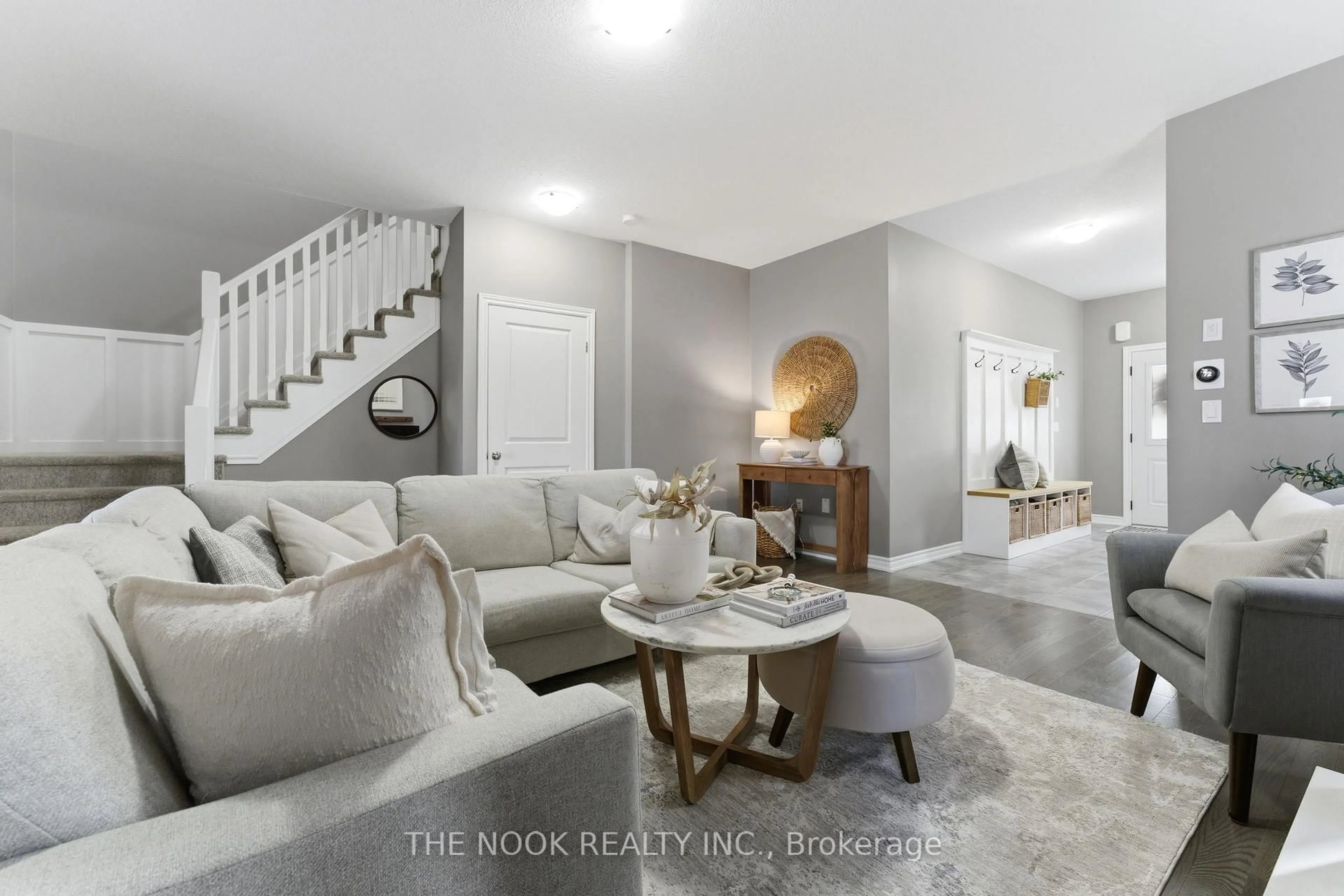 Living room with furniture, unknown for 89 Goodall Crt, Centre Wellington Ontario N1M 0C8