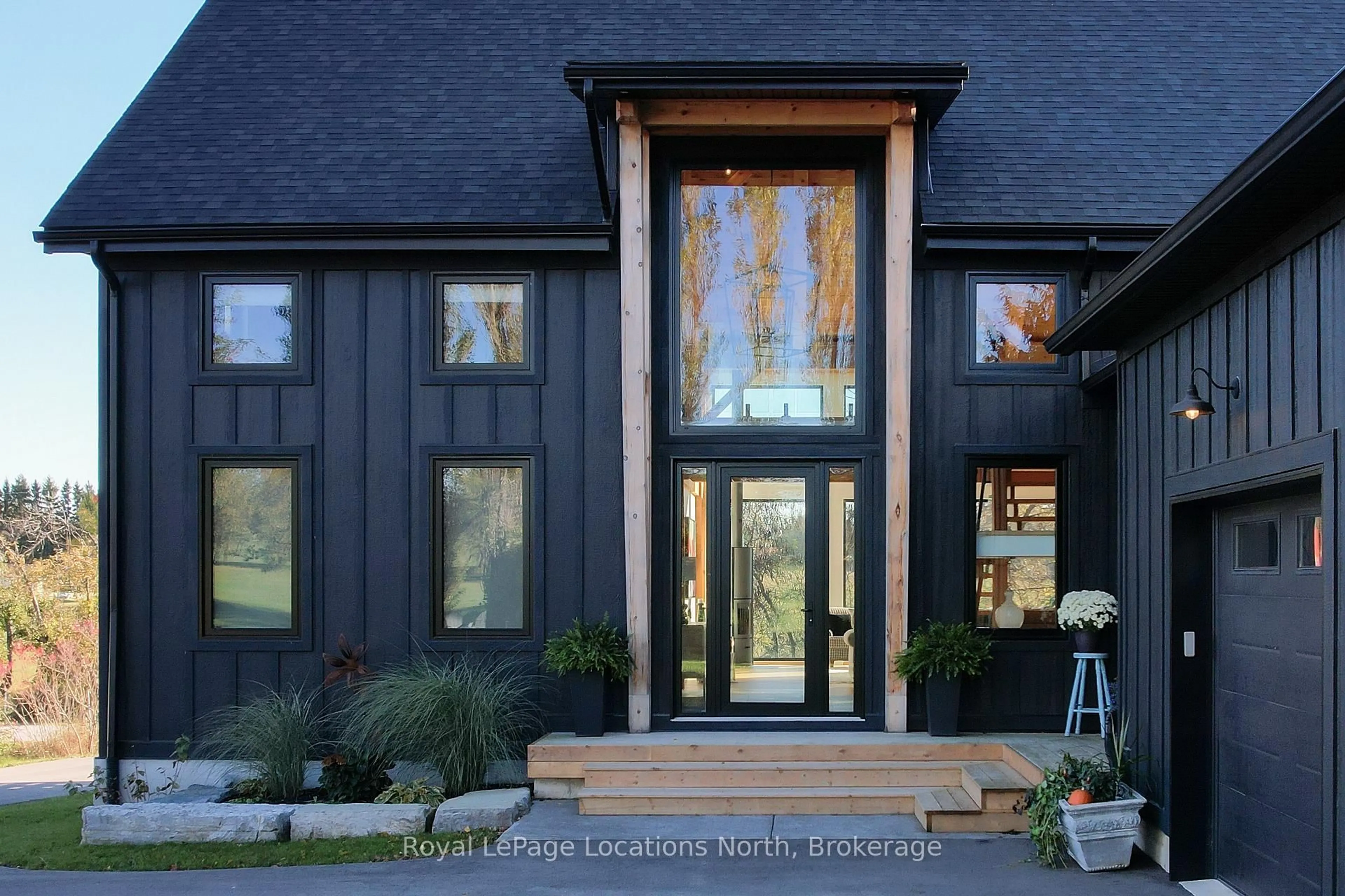 Unknown for 113 Slabtown Rd, Blue Mountains Ontario N0H 1J0