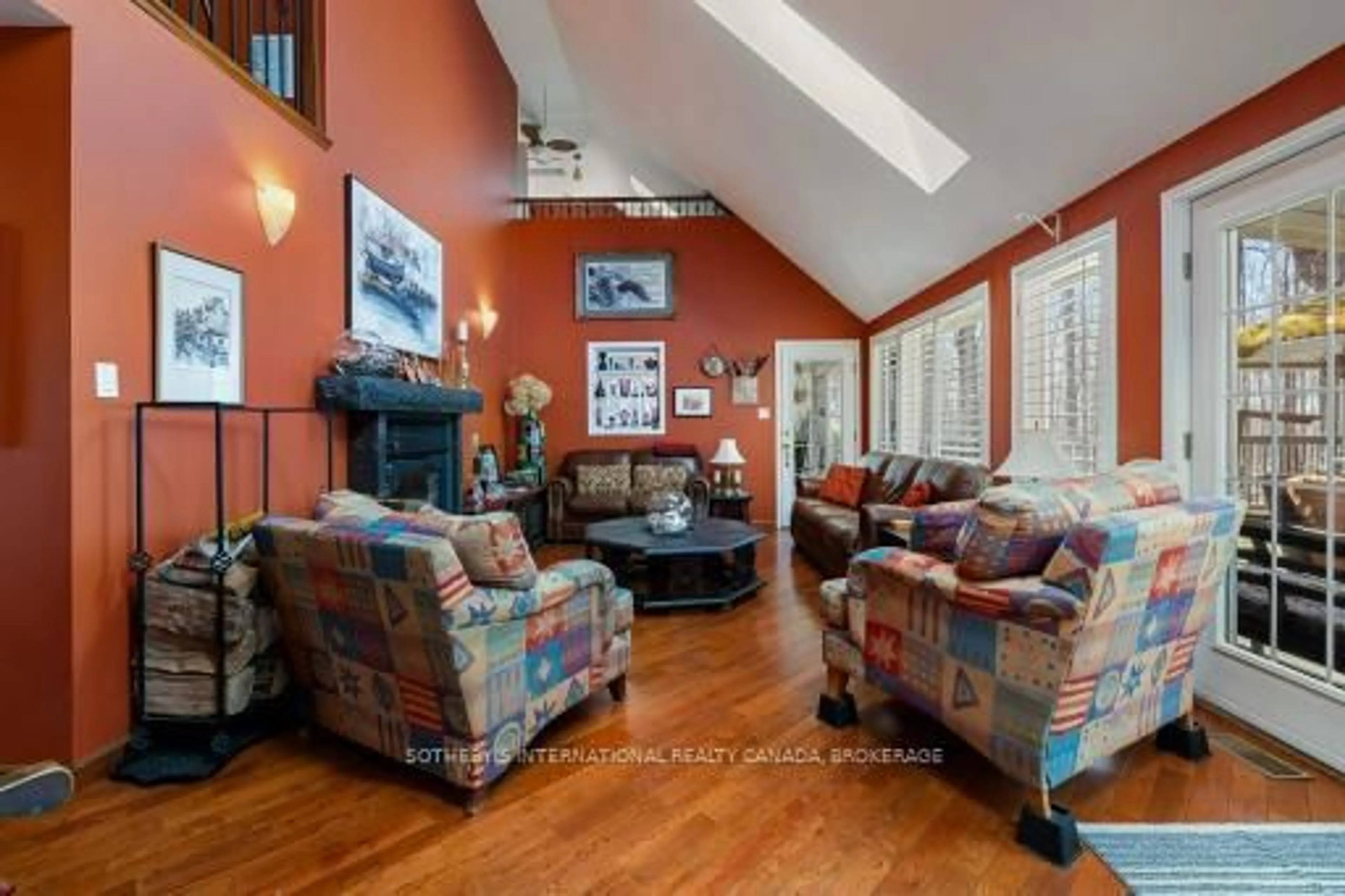 Living room with furniture, unknown for 479 Cunningham Road Sdrd, Gananoque Ontario K7G 2V4