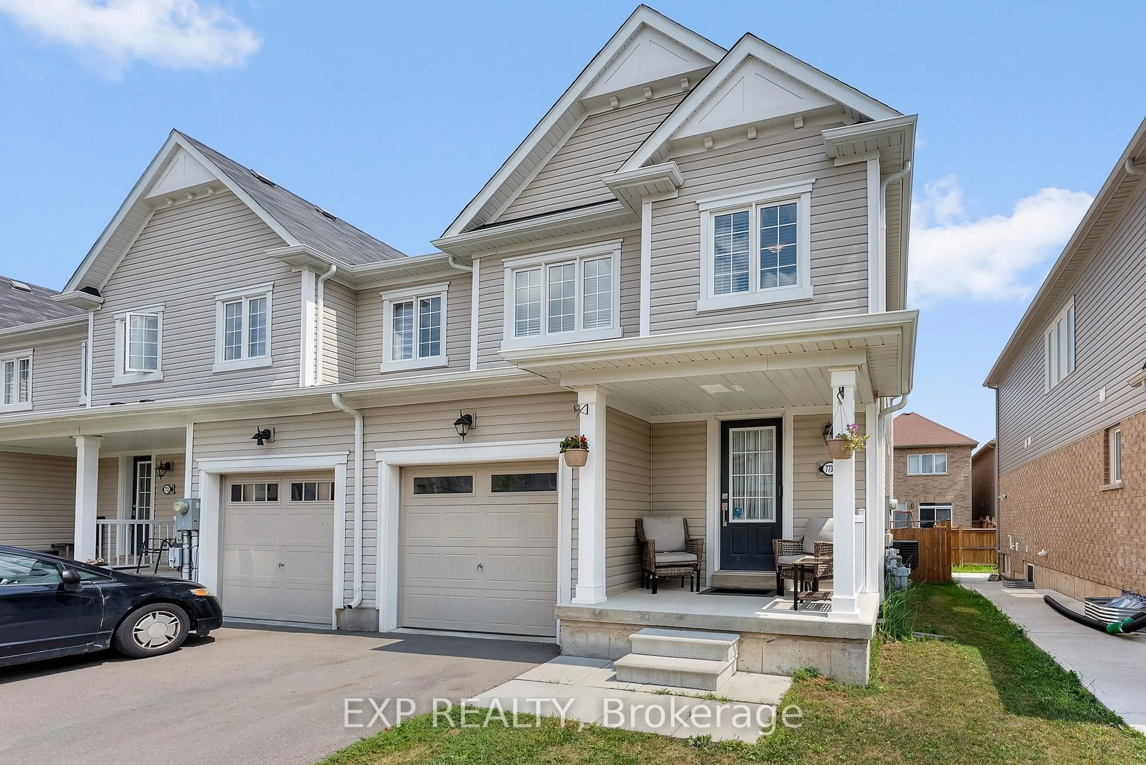 Home with vinyl exterior material, street for 7732 REDBUD Lane, Niagara Falls Ontario L2H 3R9