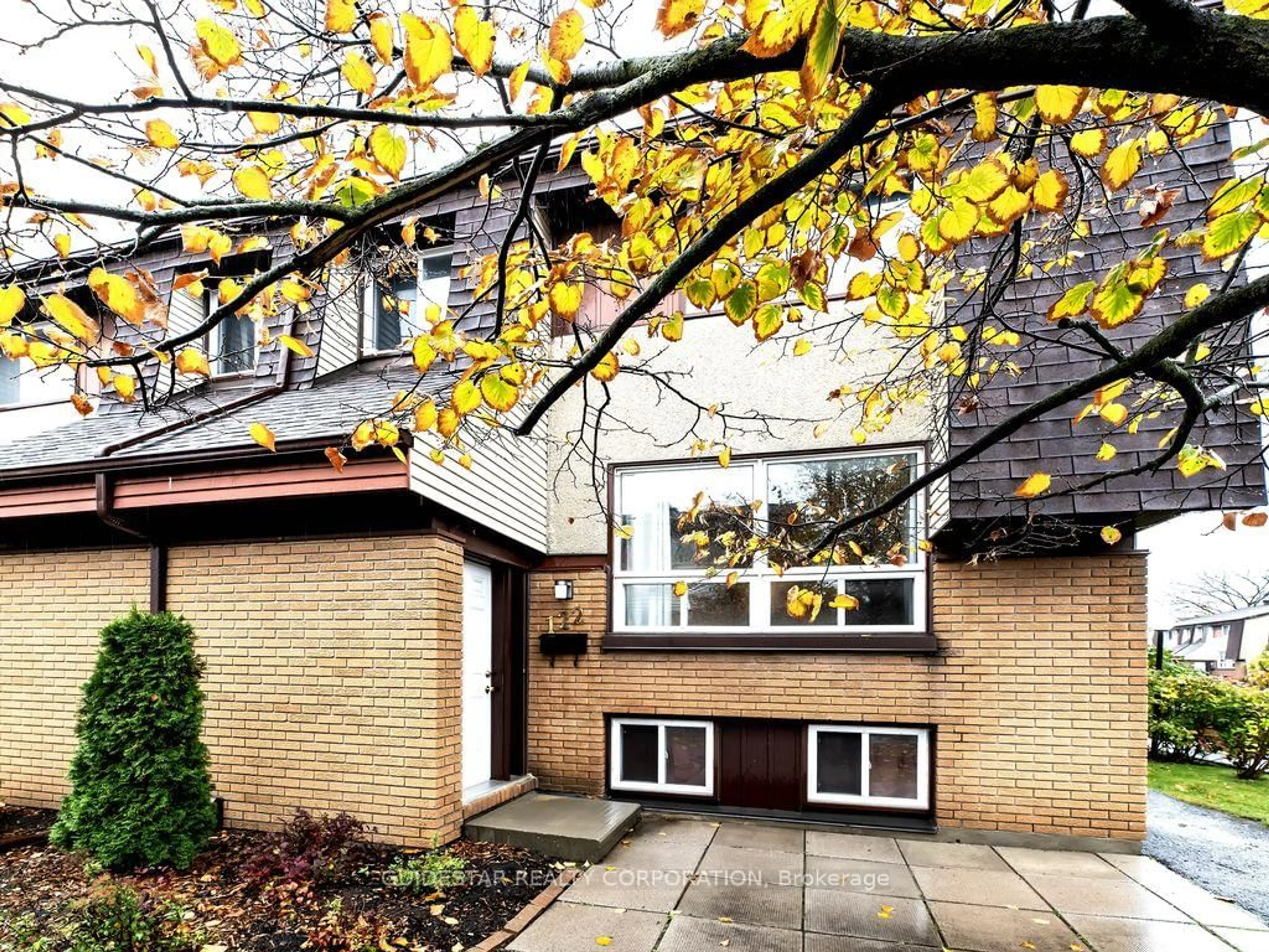 Home with brick exterior material, street for 122 Renova Private, Ottawa Ontario K1G 4C6