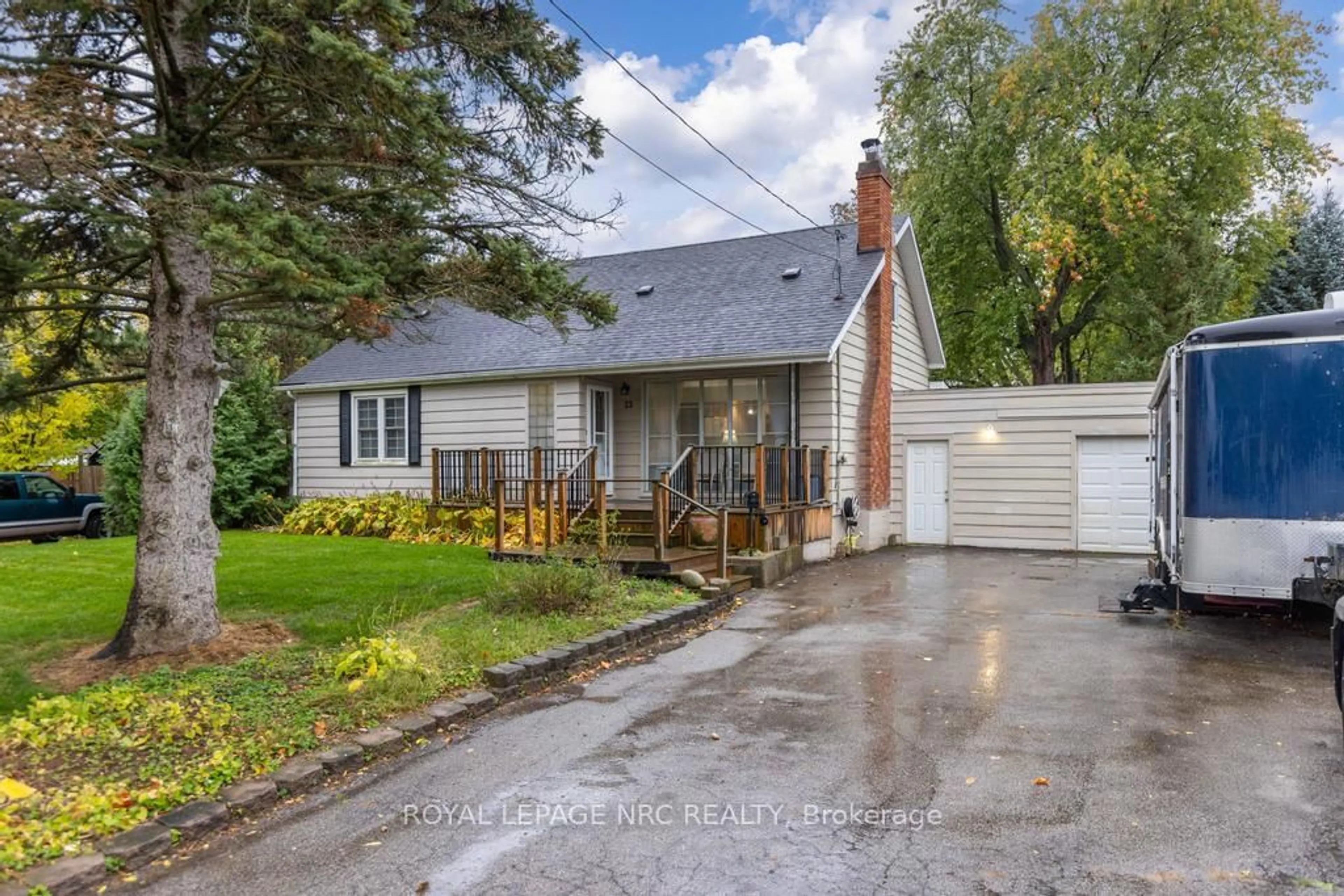 Unknown for 22 Beamer Ave, St. Catharines Ontario L2M 2L3