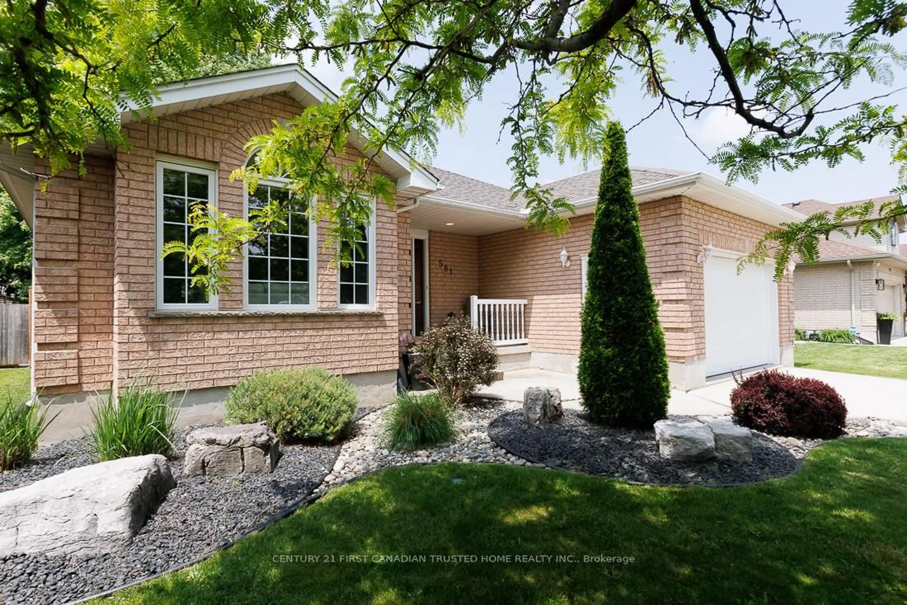 Home with brick exterior material, street for 581 Harris Circ, Strathroy-Caradoc Ontario N7G 4H2