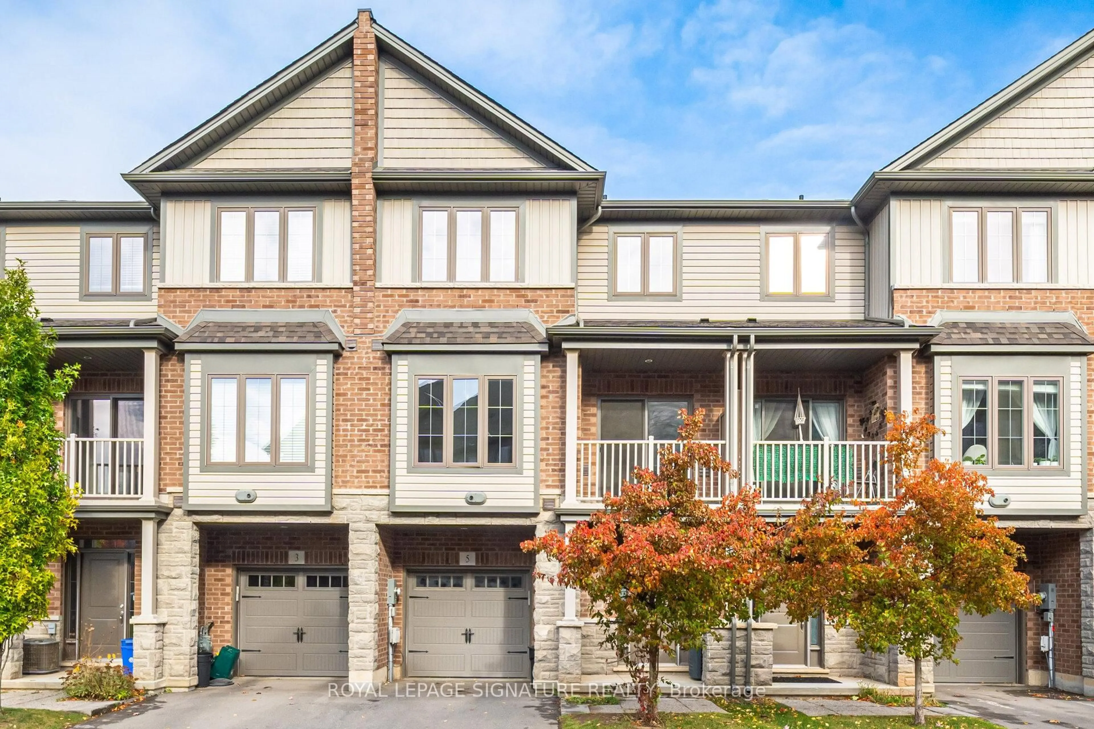 Home with brick exterior material, street for 5 Ridgeside Lane, Hamilton Ontario L8B 1W5