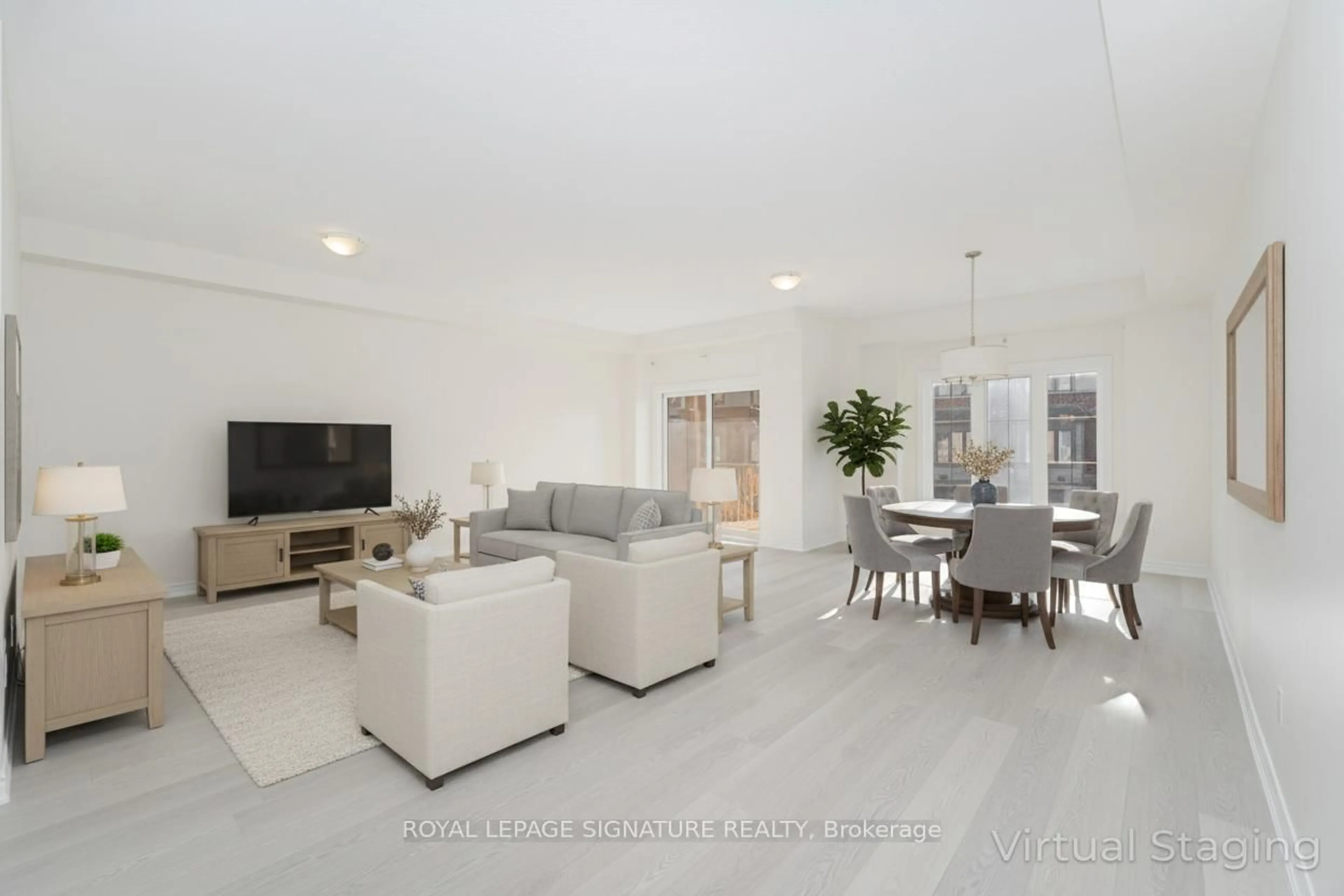 Living room with furniture, unknown for 5 Ridgeside Lane, Hamilton Ontario L8B 1W5