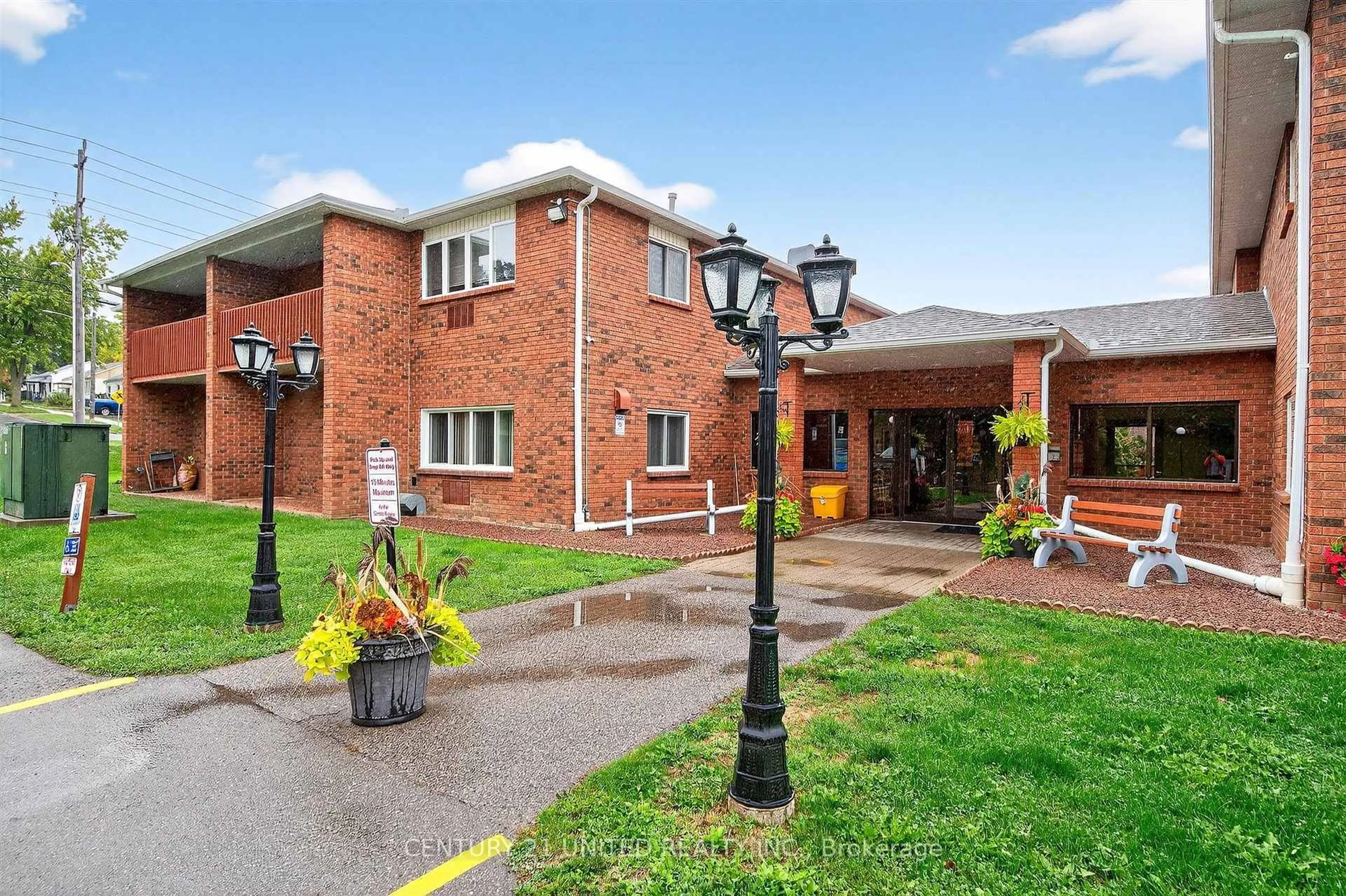 Unknown for 475 Parkhill Rd #224, Peterborough Ontario K9H 7M5