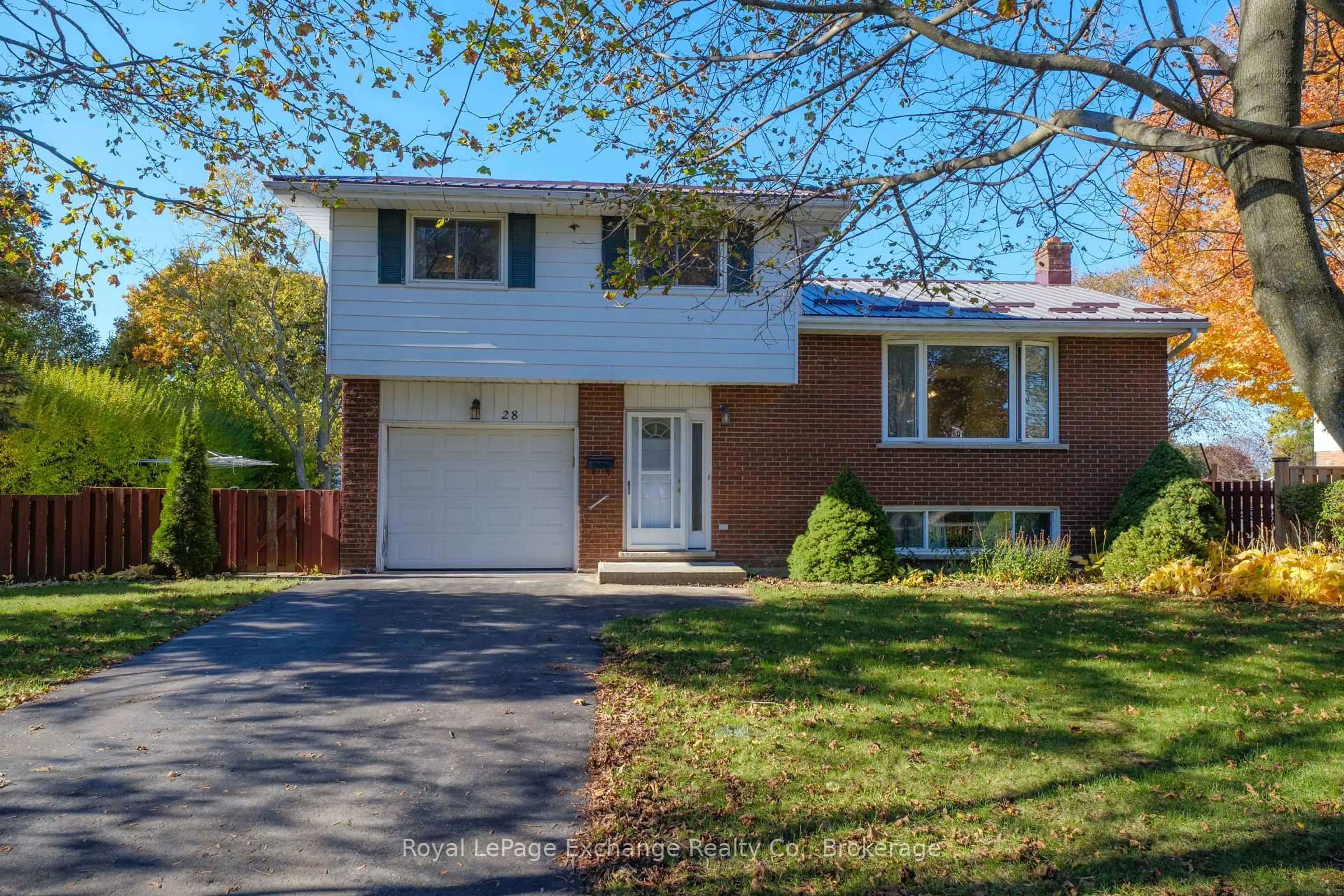 Home with brick exterior material, street for 28 Heather Blvd, Huron-Kinloss Ontario N2Z 2M6