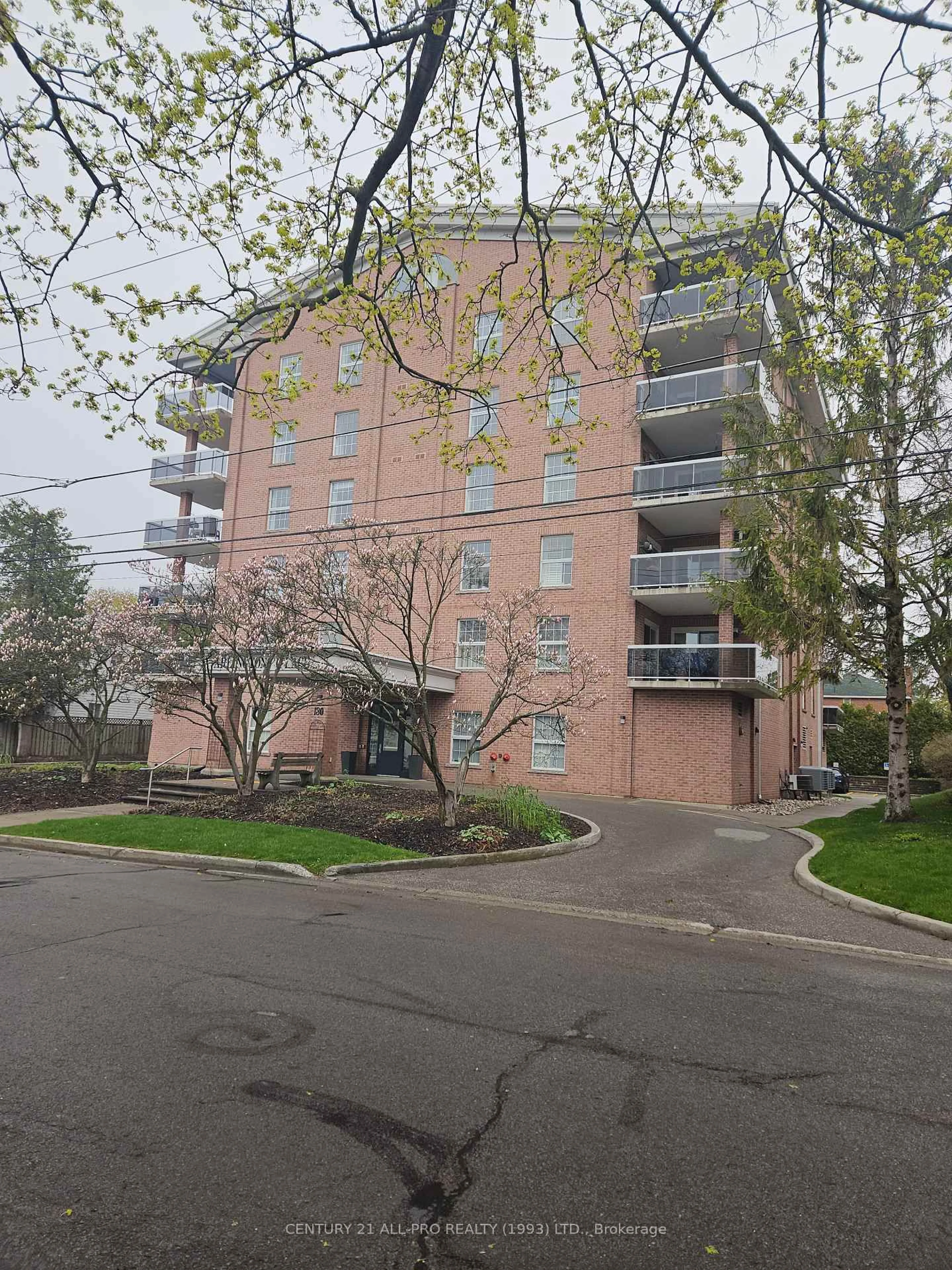 Unknown for 130 Queen St #3C, Cobourg Ontario K9A 1N2