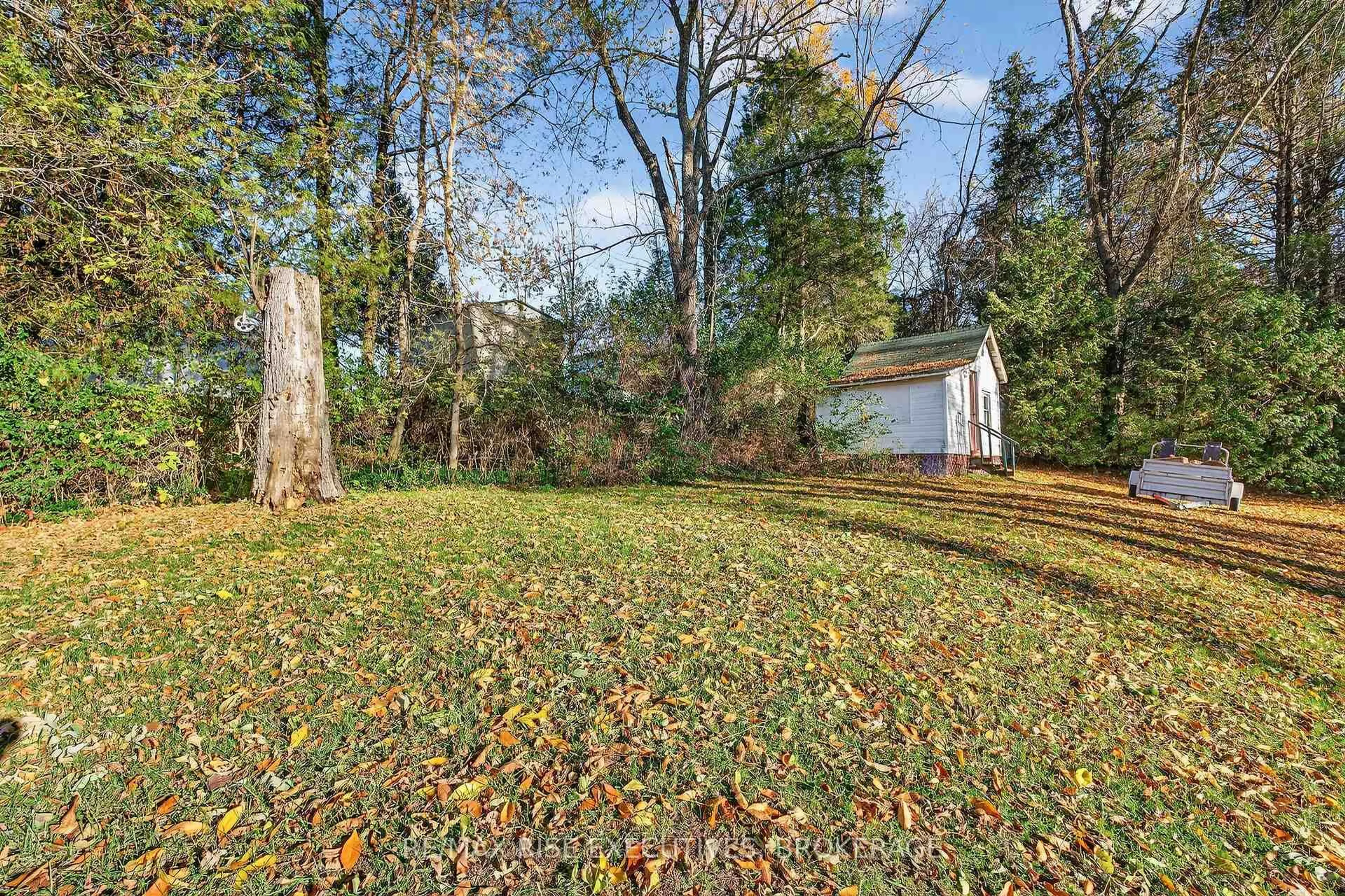 Unknown for 10 William St, Rideau Lakes Ontario K0E 1G0