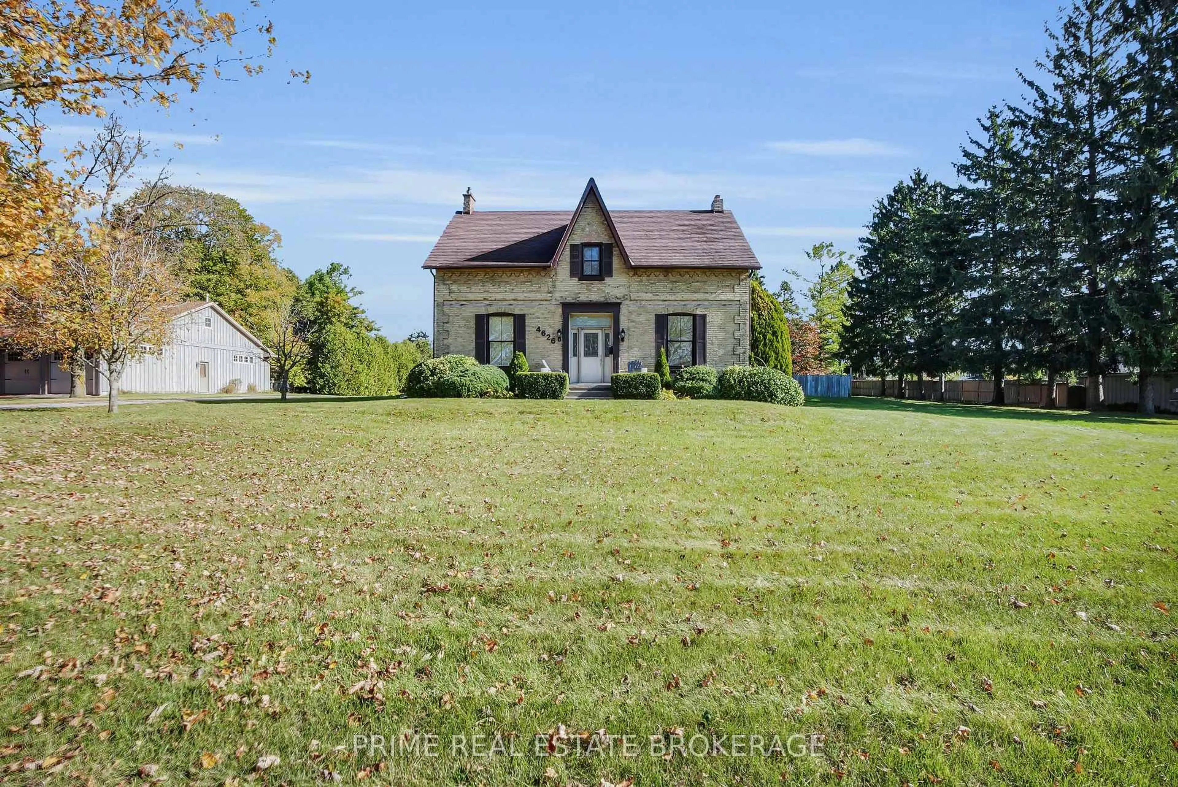 A pic from outside/outdoor area/front of a property/back of a property/a pic from drone, building for 4626 Colonel Talbot St, London South Ontario N6P 1E4