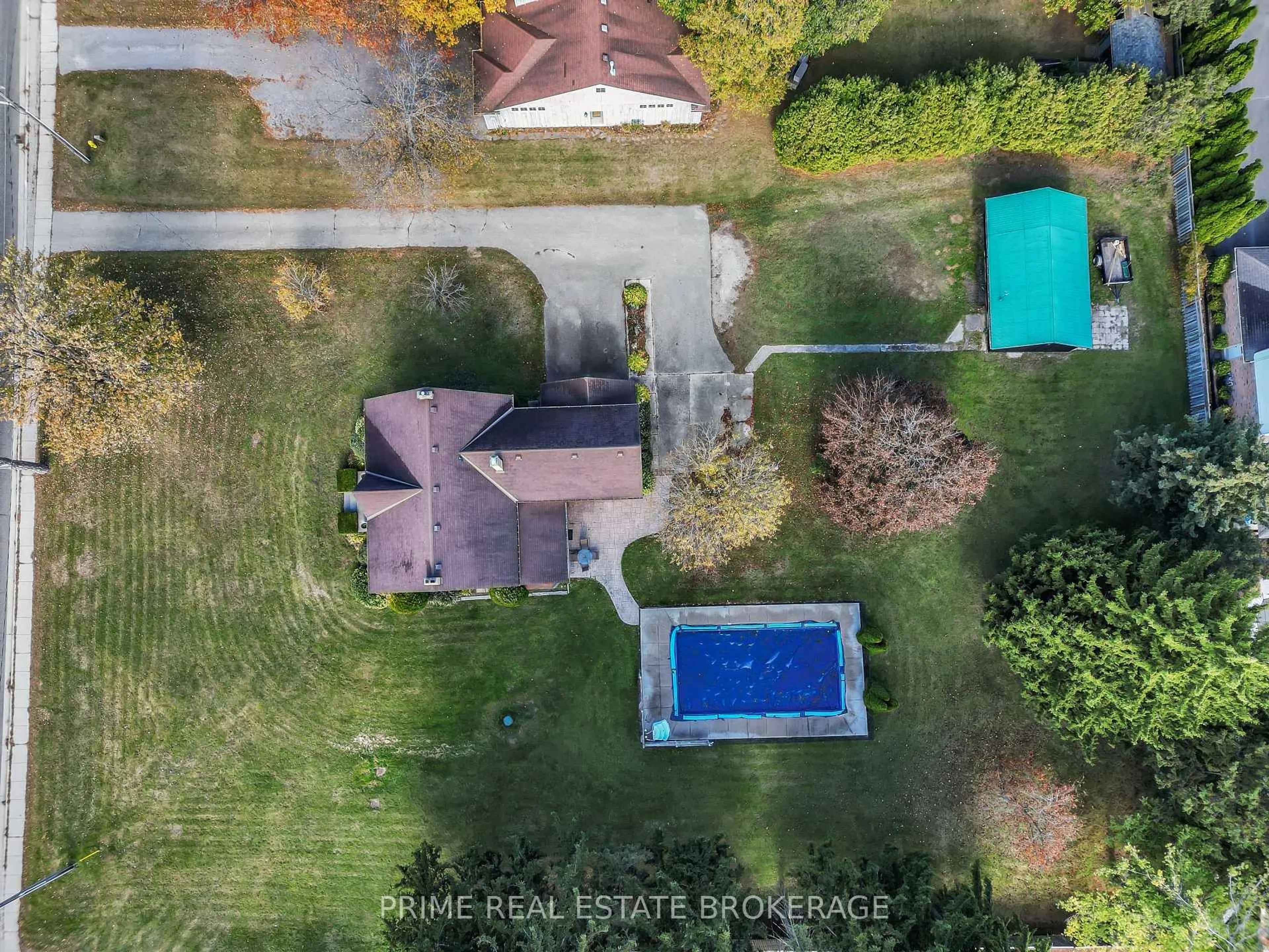 A pic from outside/outdoor area/front of a property/back of a property/a pic from drone, unknown for 4626 Colonel Talbot St, London South Ontario N6P 1E4