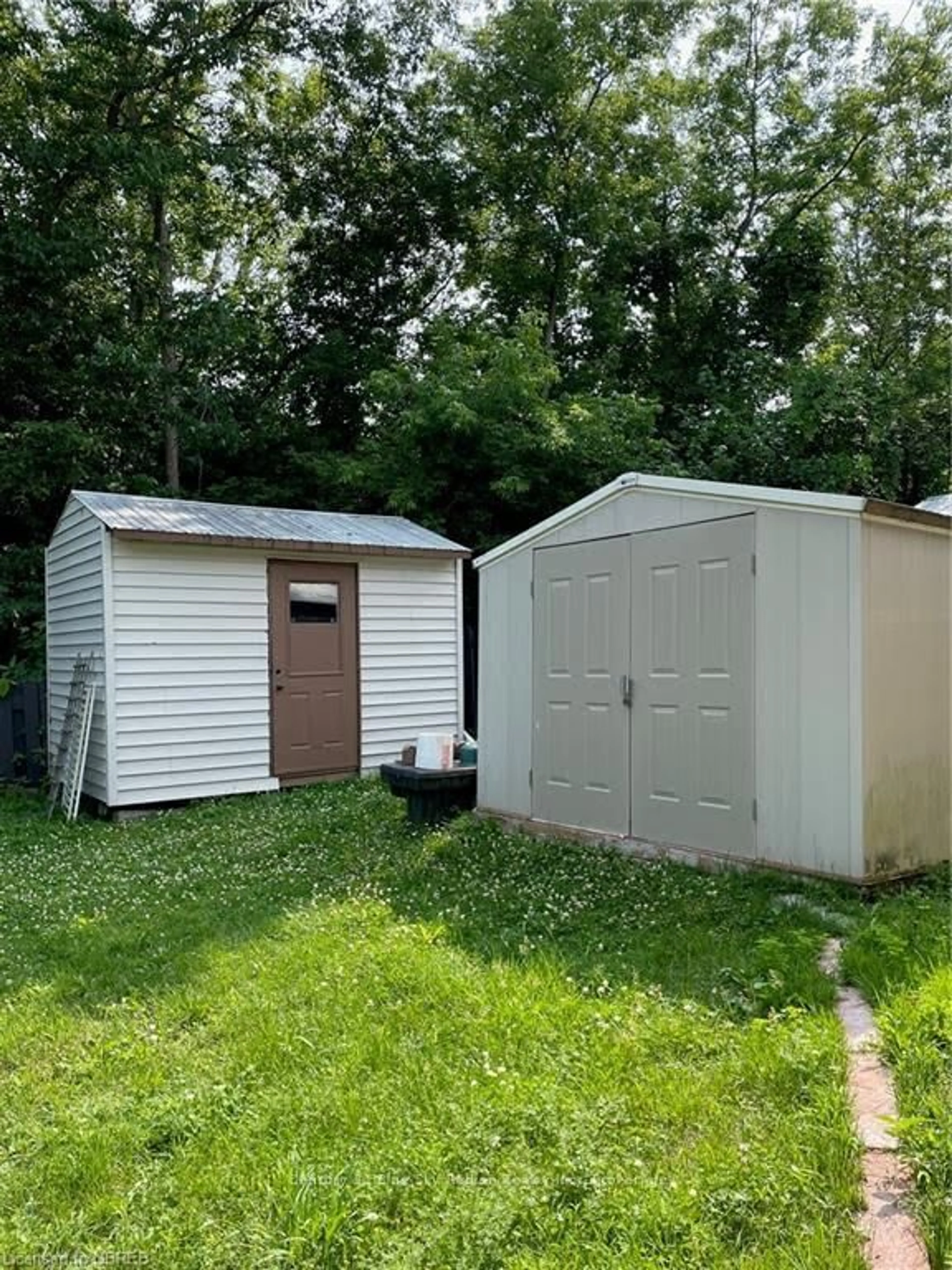 Shed for 431 Dudley Ave, North Bay Ontario P1B 7A6