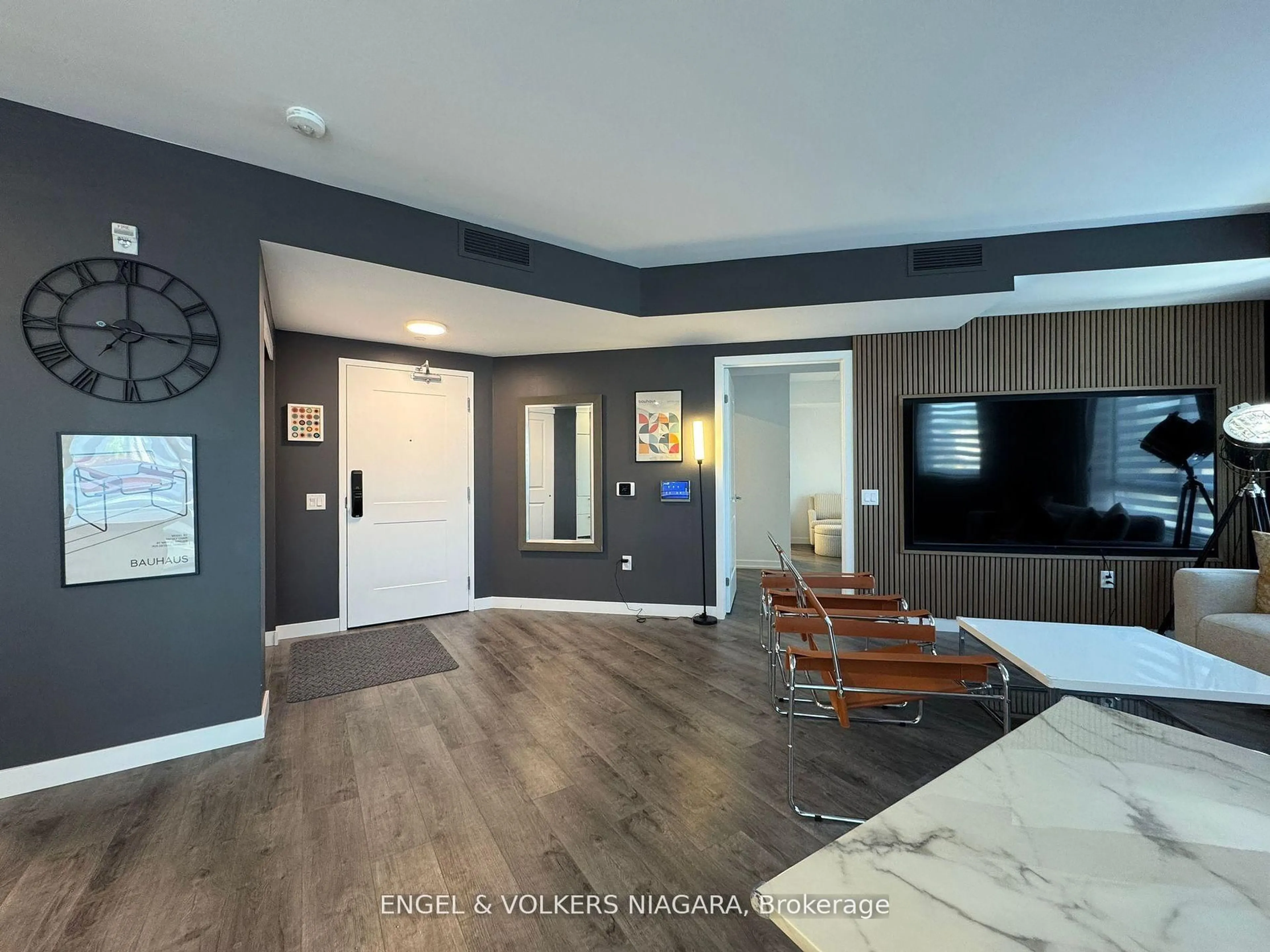 Unknown for 7549 A Kalar Rd #205, Niagara Falls Ontario L2H 3W6