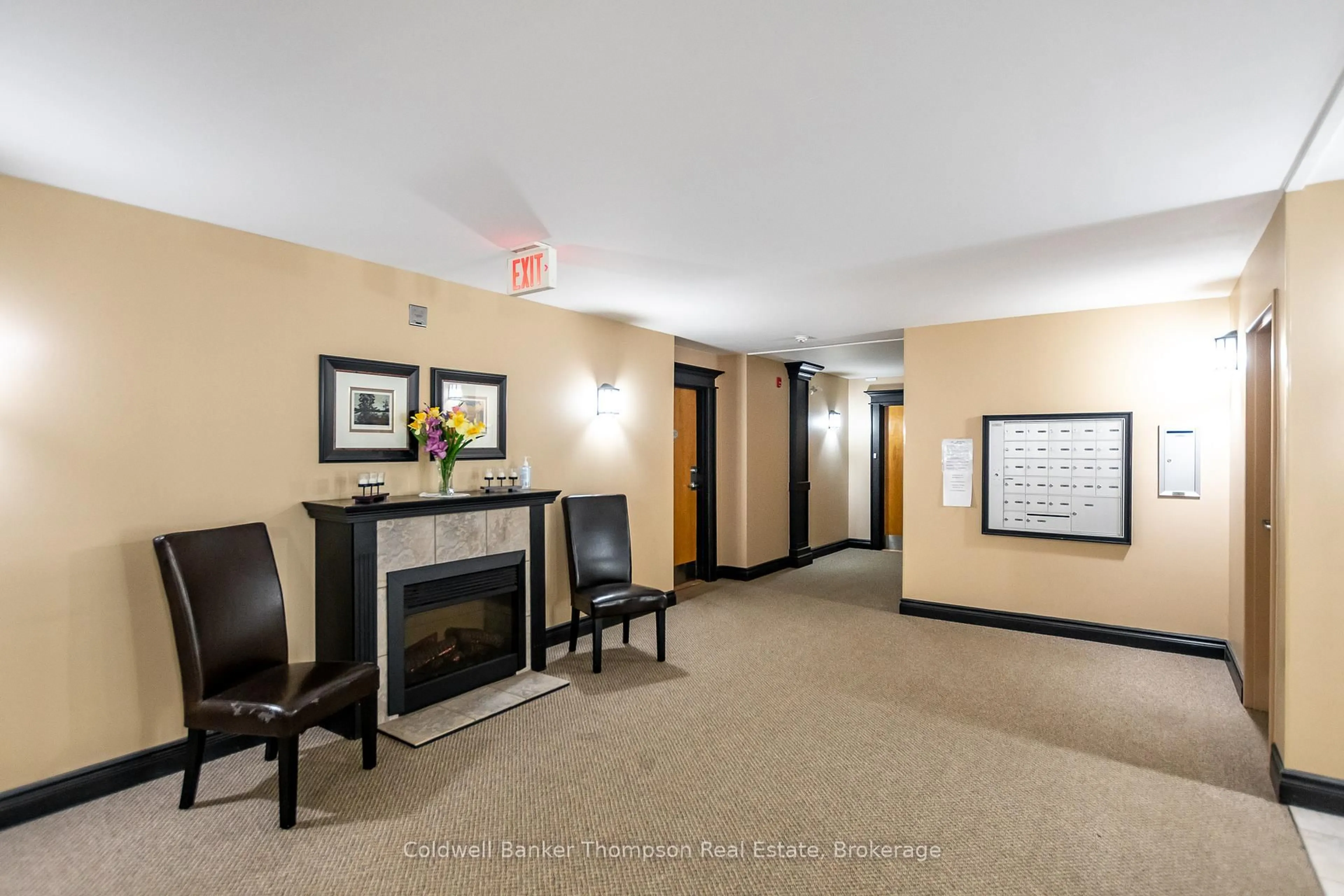 Lobby for 24 Dairy Lane #101, Huntsville Ontario P1H 0A4