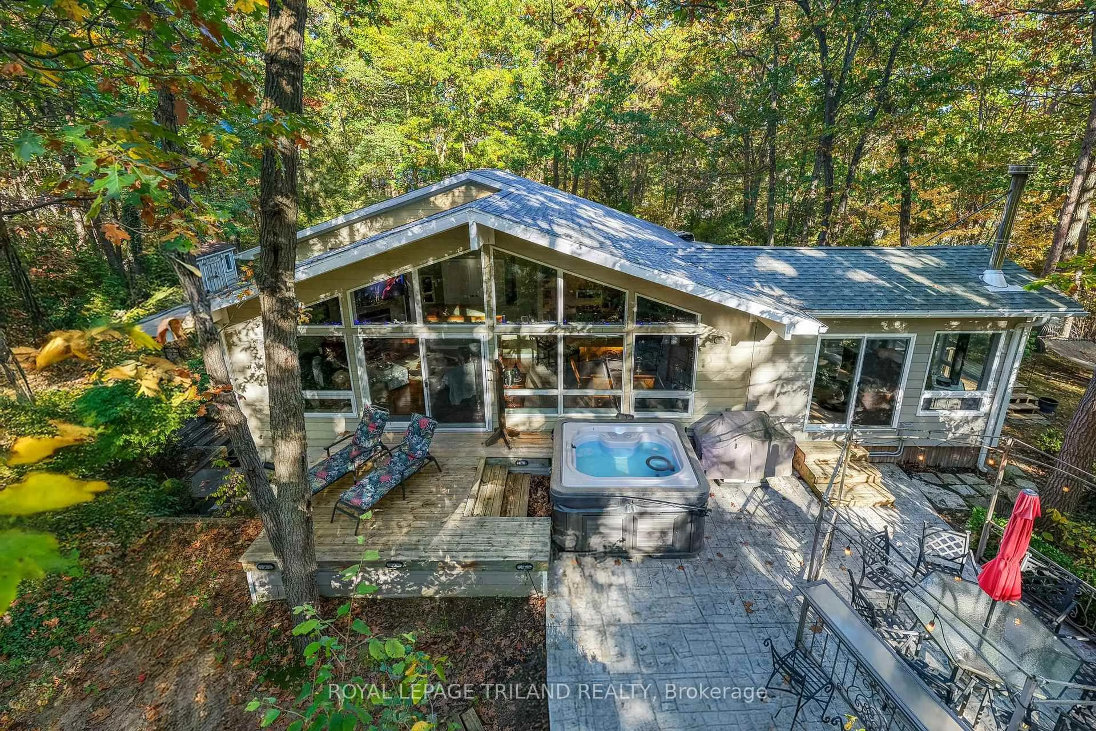 A pic from outside/outdoor area/front of a property/back of a property/a pic from drone, water/lake/river/ocean view for 10092 Lakeshore Rd, Lambton Shores Ontario N0M 1T0