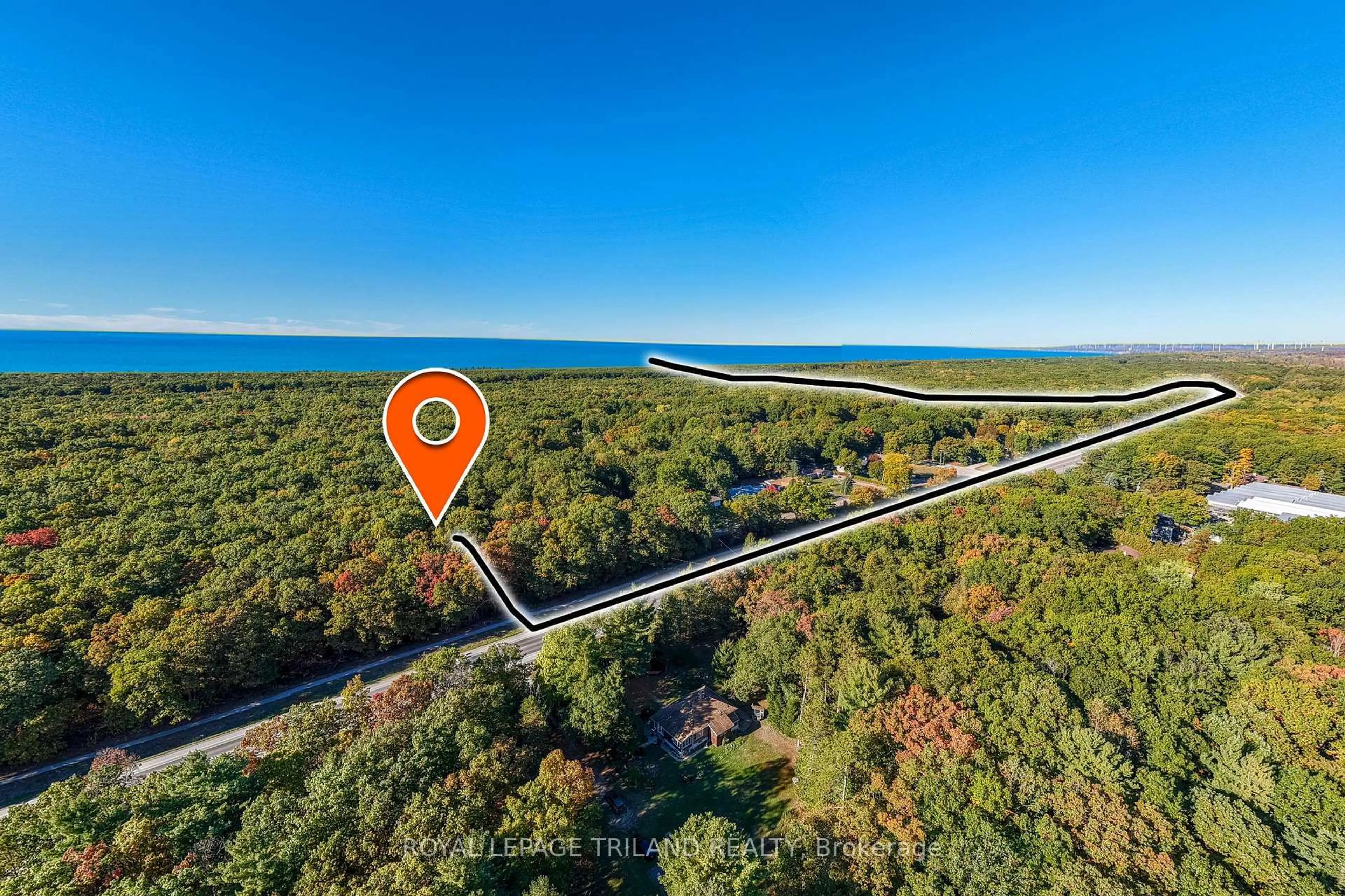 A pic from outside/outdoor area/front of a property/back of a property/a pic from drone, water/lake/river/ocean view for 10092 Lakeshore Rd, Lambton Shores Ontario N0M 1T0